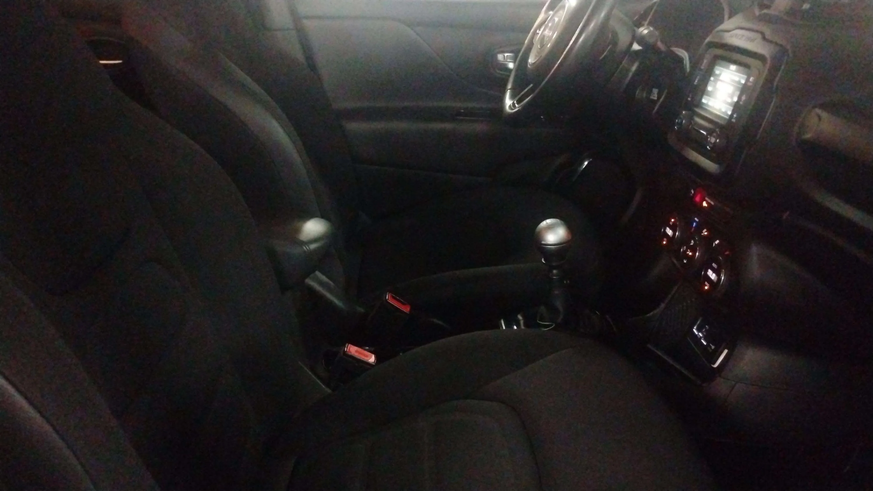 Jeep Renegade 1.6 Mjet Sport 4x2 E6 - foto 14