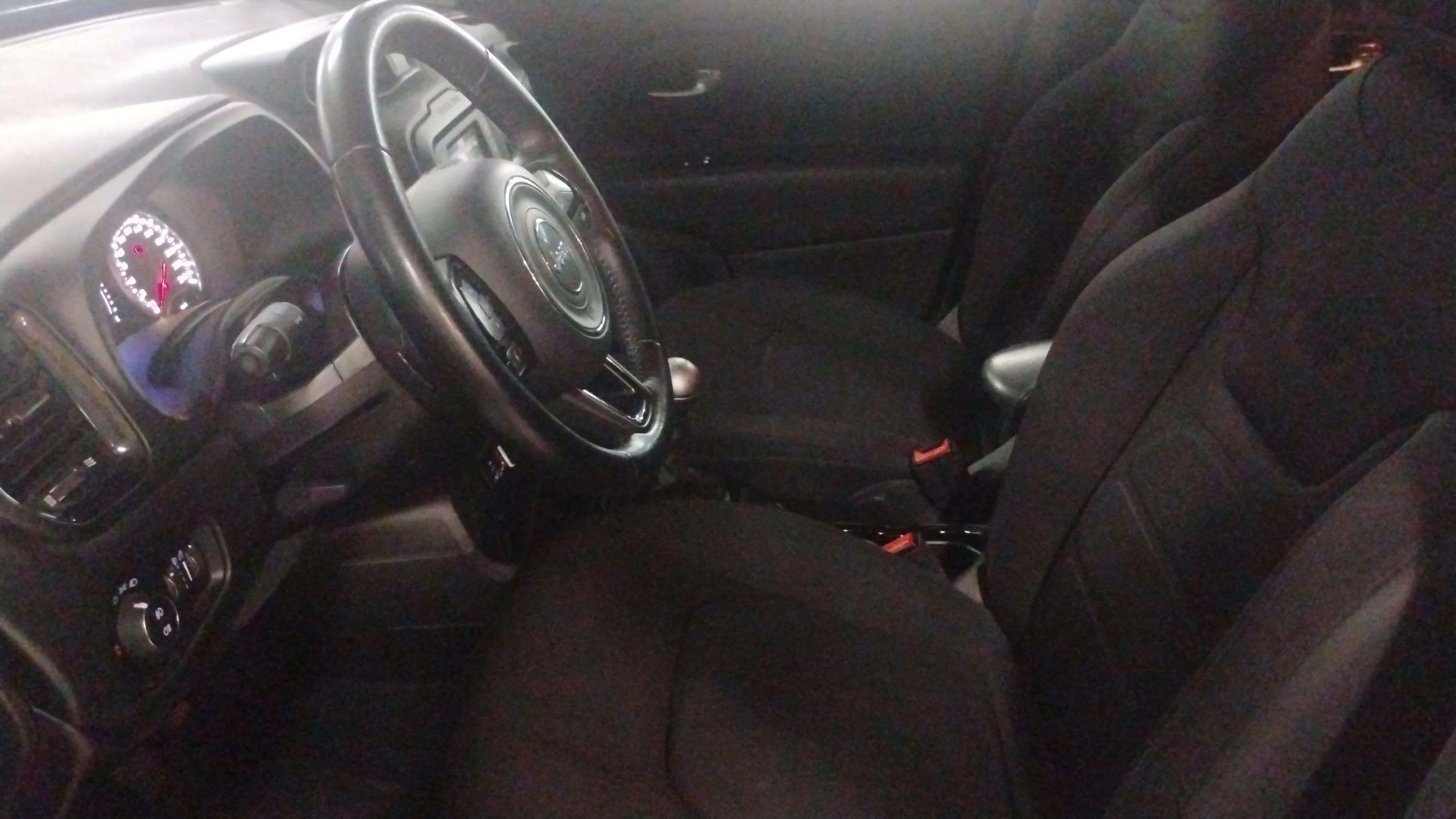 Jeep Renegade 1.6 Mjet Sport 4x2 E6 - foto 6