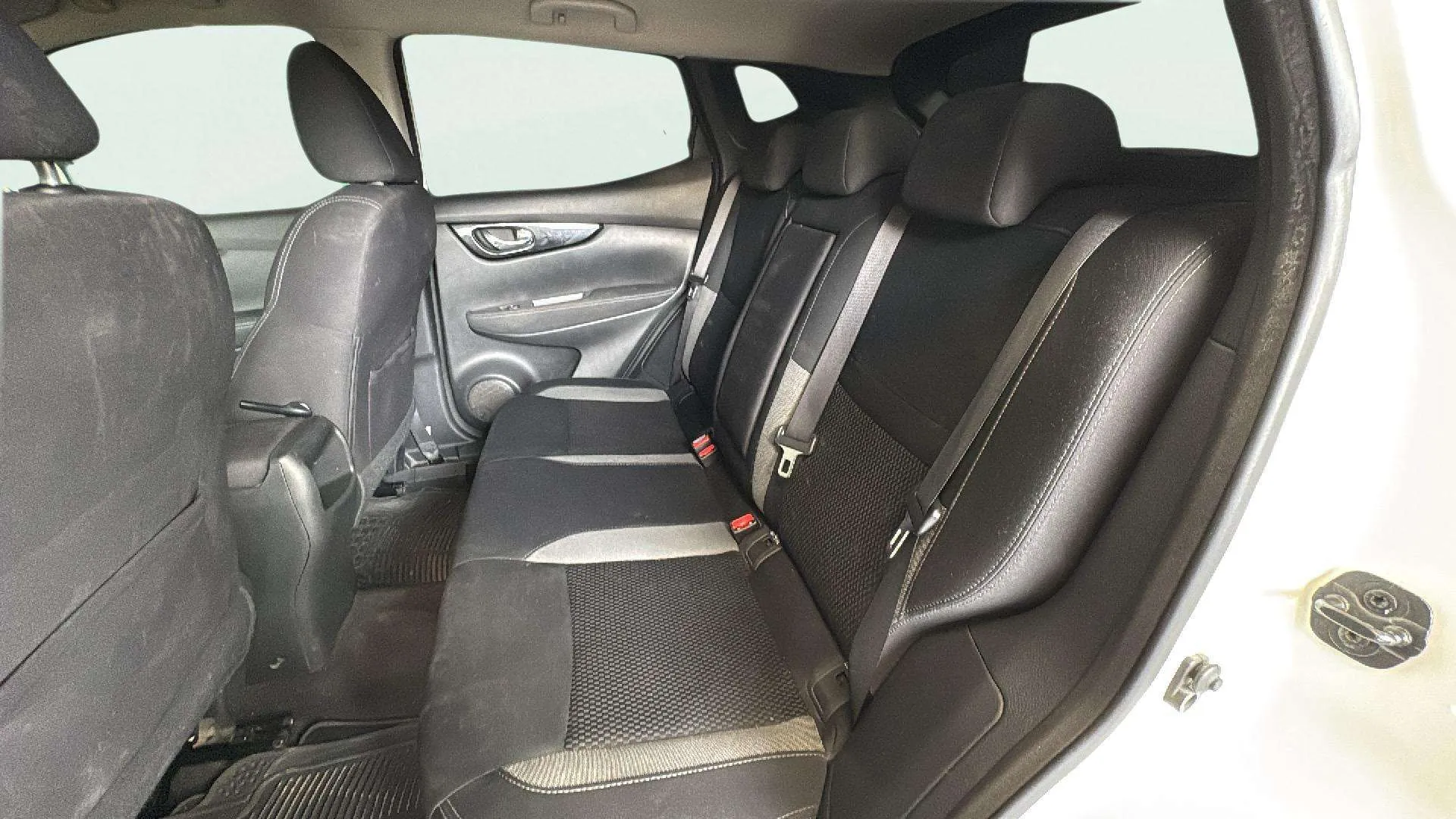 Nissan Qashqai dCi Acenta - foto 11