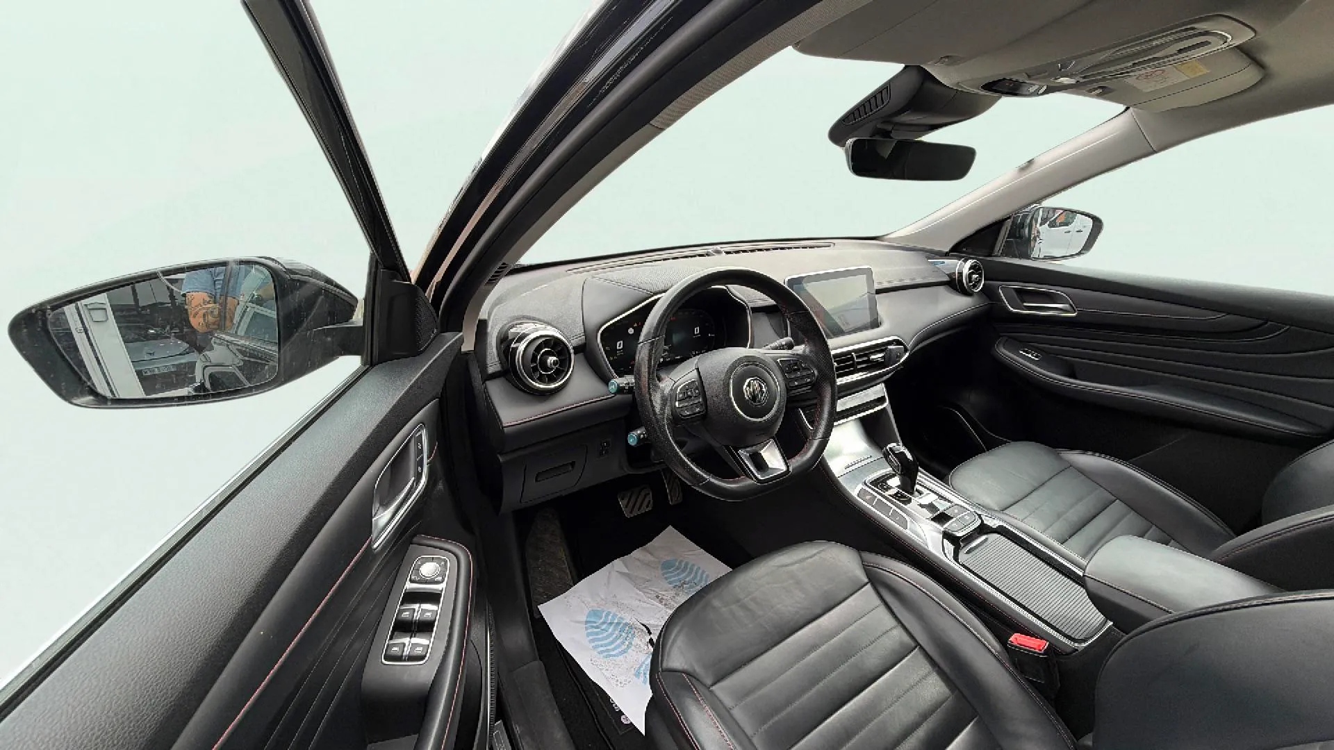 MG HS 1.5T-GDI PHEV Luxury - foto 14