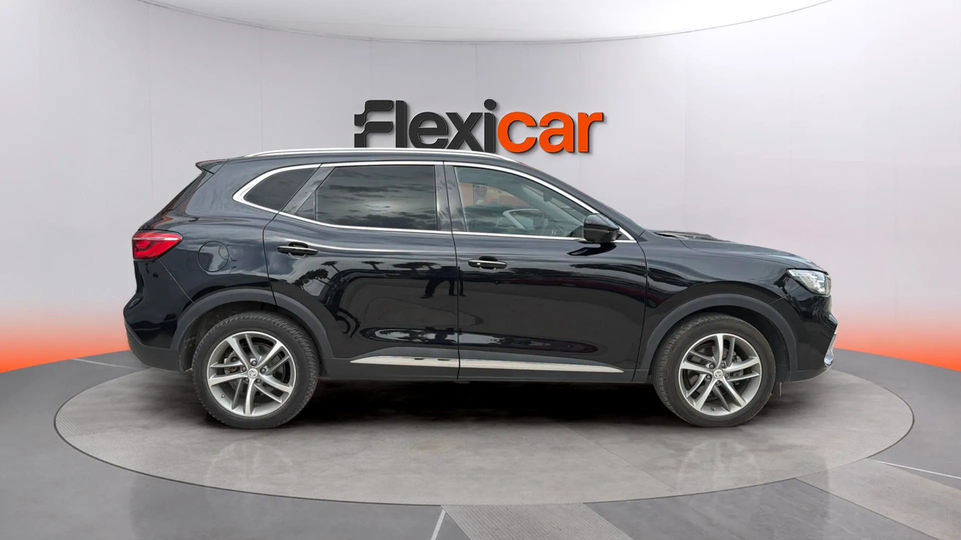 MG HS 1.5T-GDI PHEV Luxury - foto 4