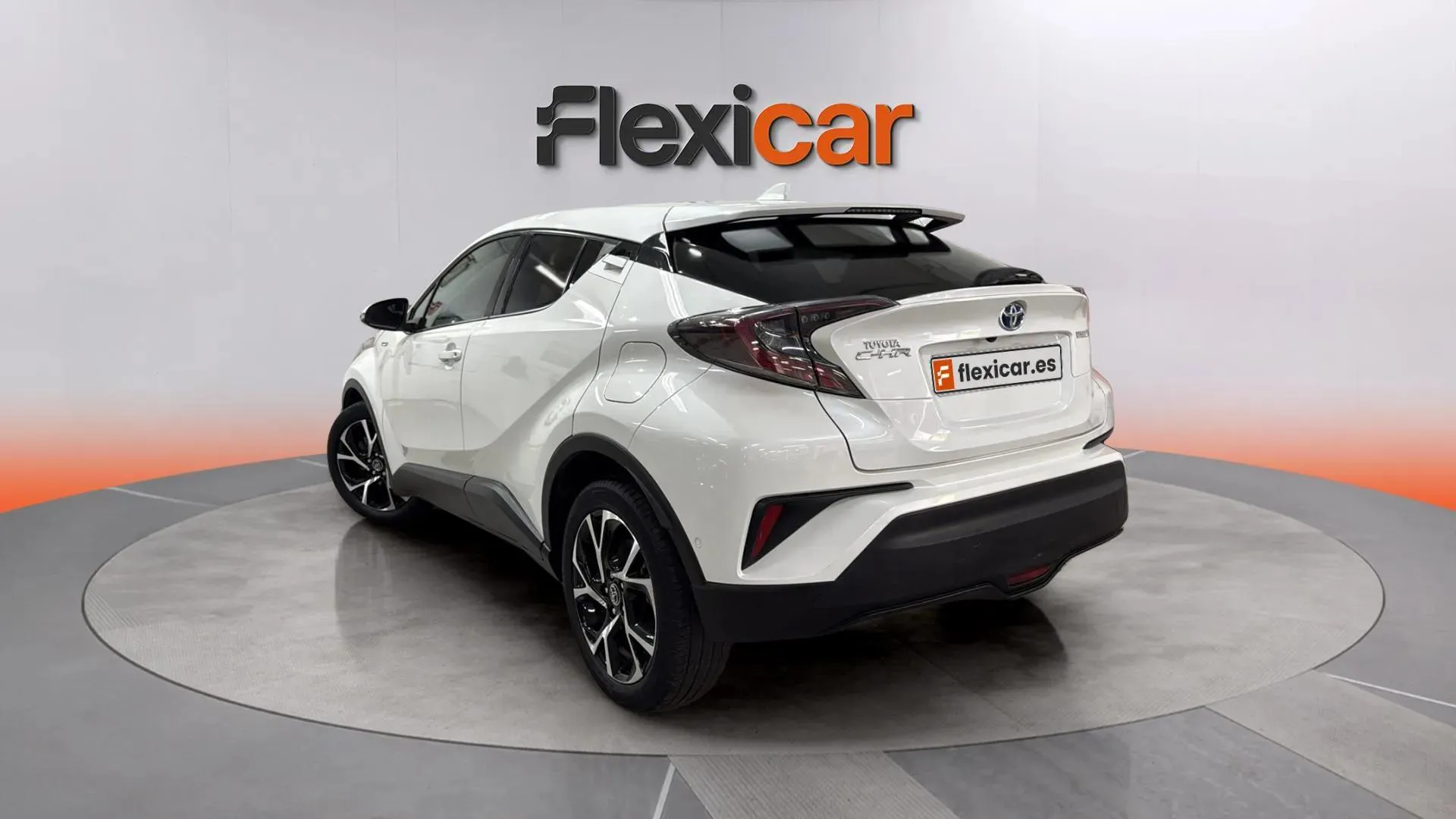 Toyota C-HR 1.8 125H Dynamic Plus - foto 5