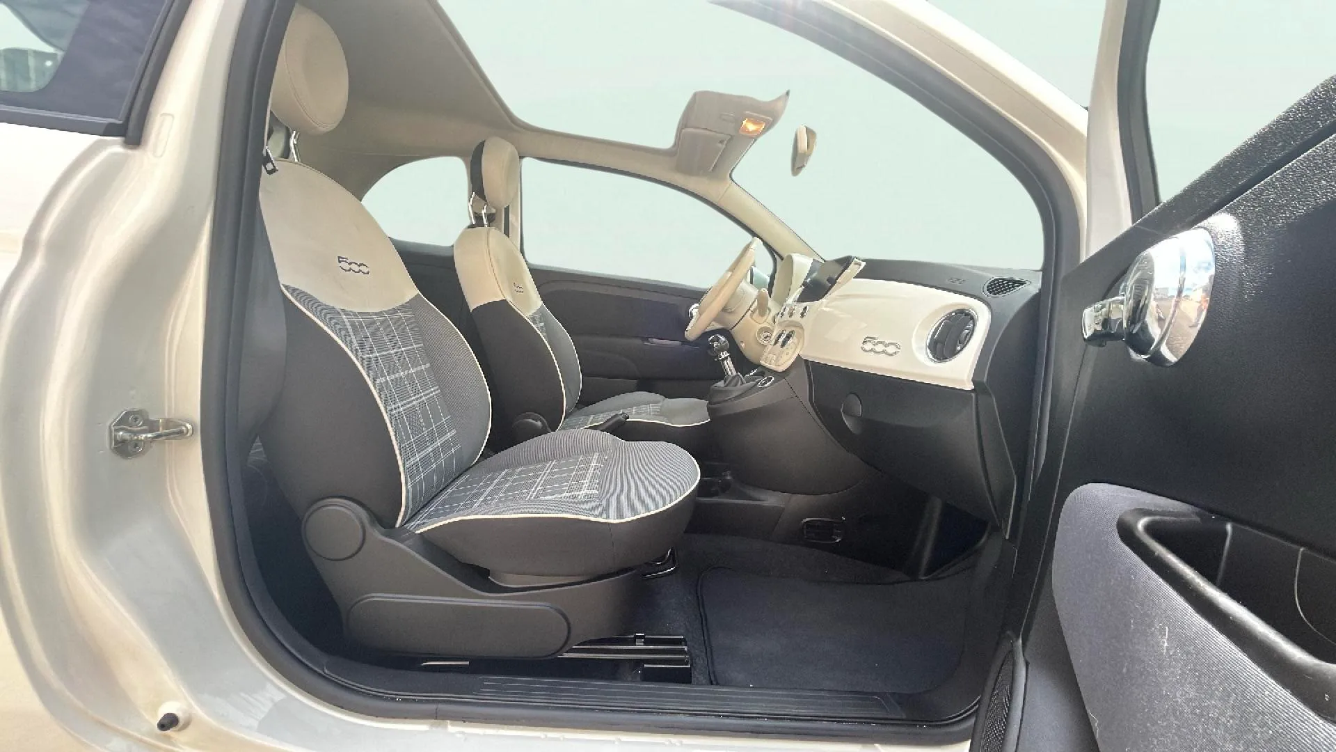 Fiat 500 Connect 1.0 Hybrid - foto 14