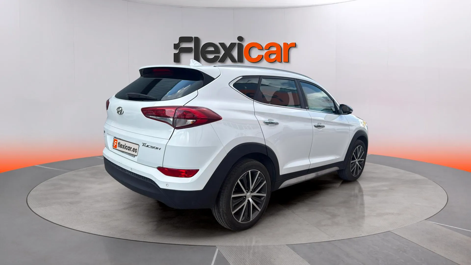 Hyundai Tucson 1.6 CRDi Essence 4x2 - foto 3