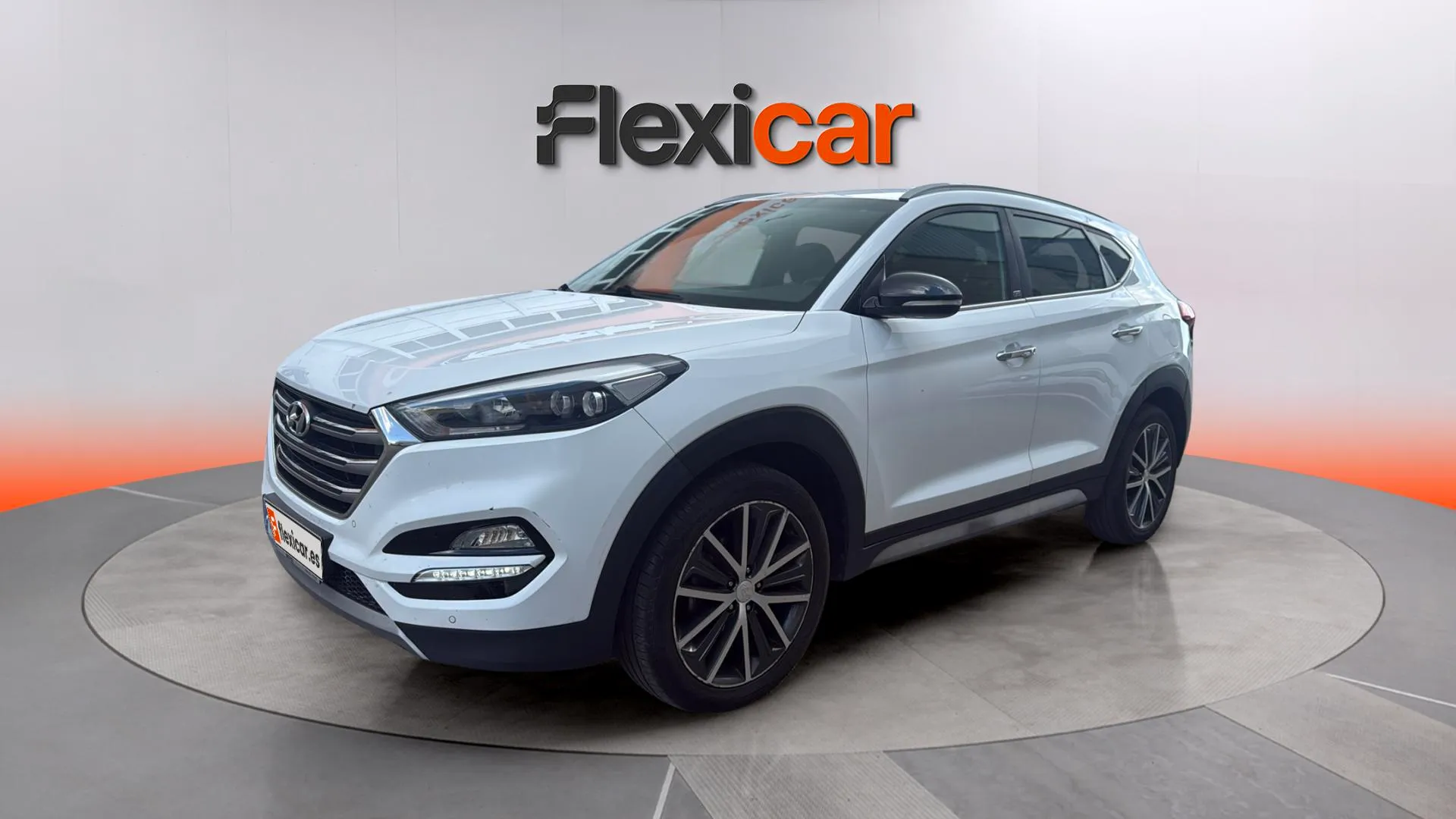Hyundai Tucson 1.6 CRDi Essence 4x2 - foto 7