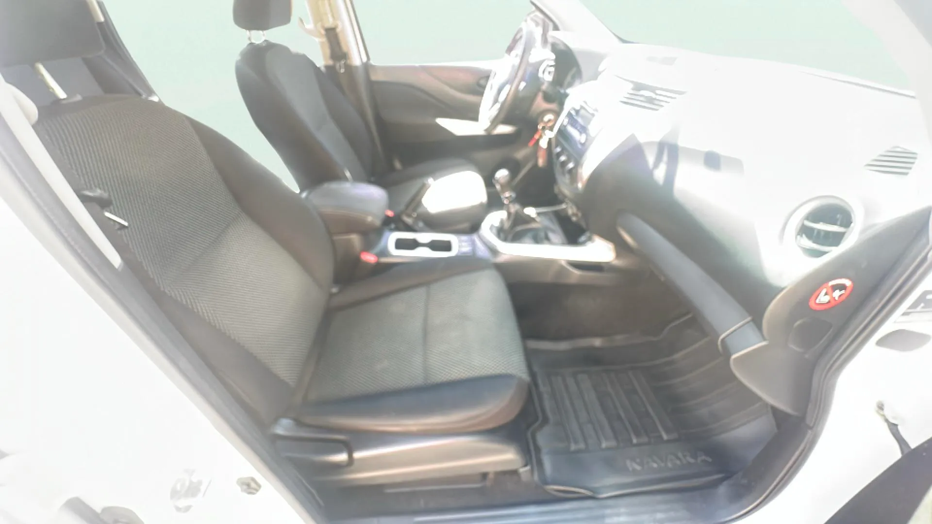 Nissan Navara - foto 14