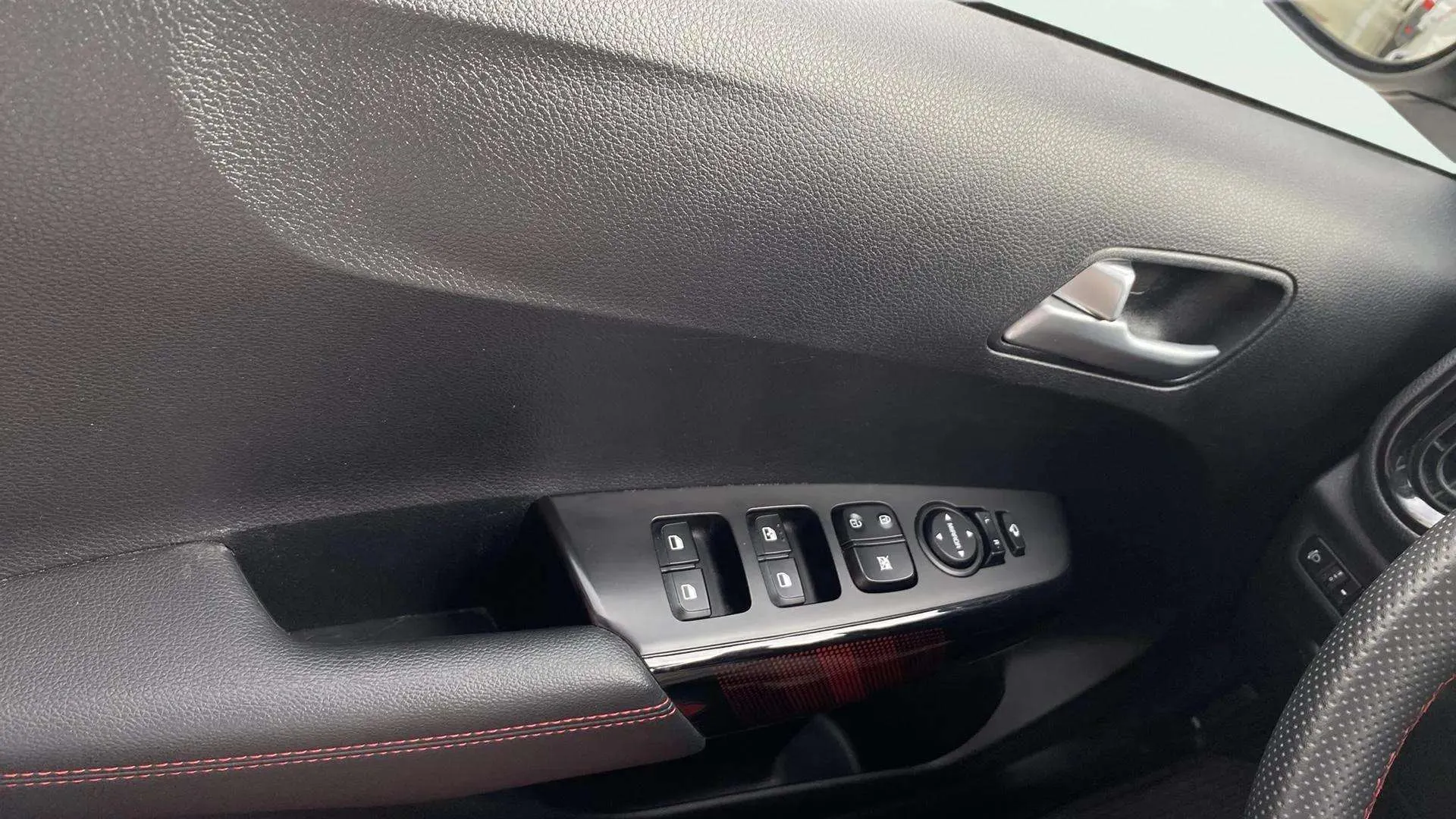 Kia Picanto 1.2 DPi AMT GT Line - foto 16
