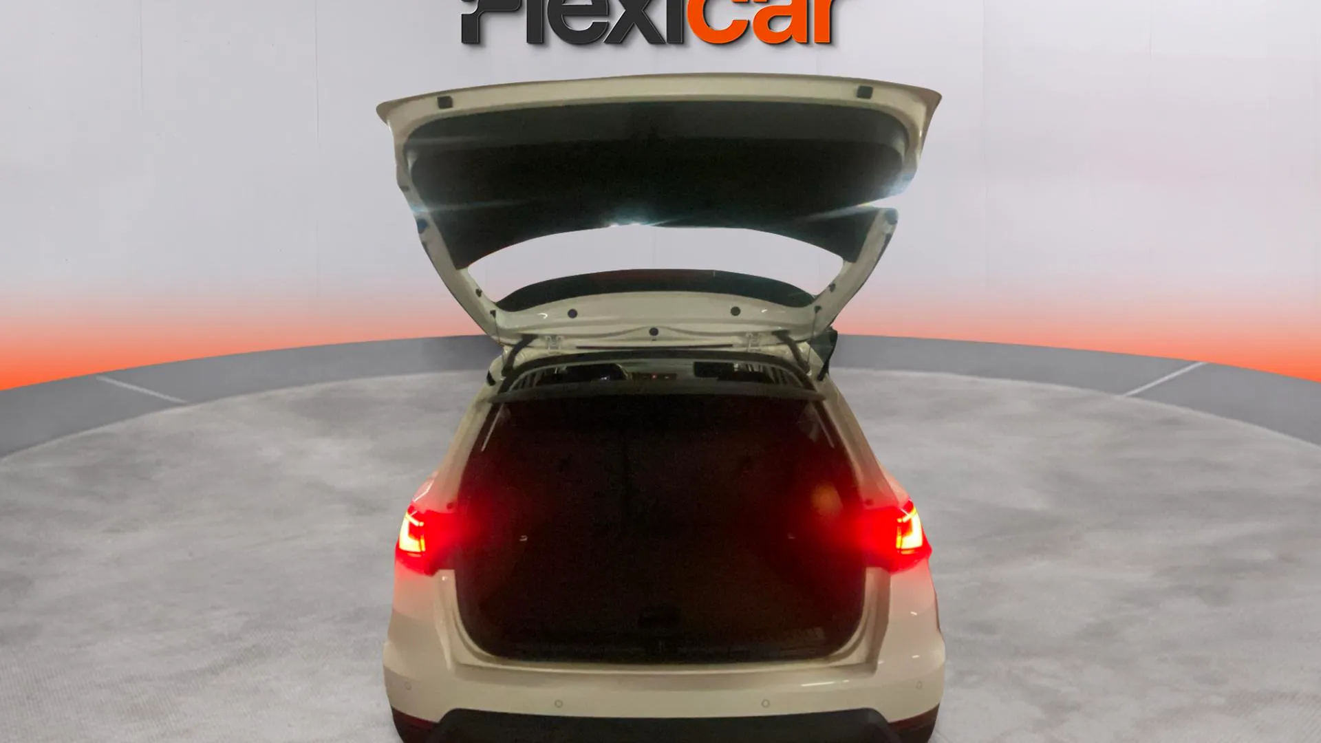 SEAT Arona 1.0 TSI Style Ecomotive - foto 8