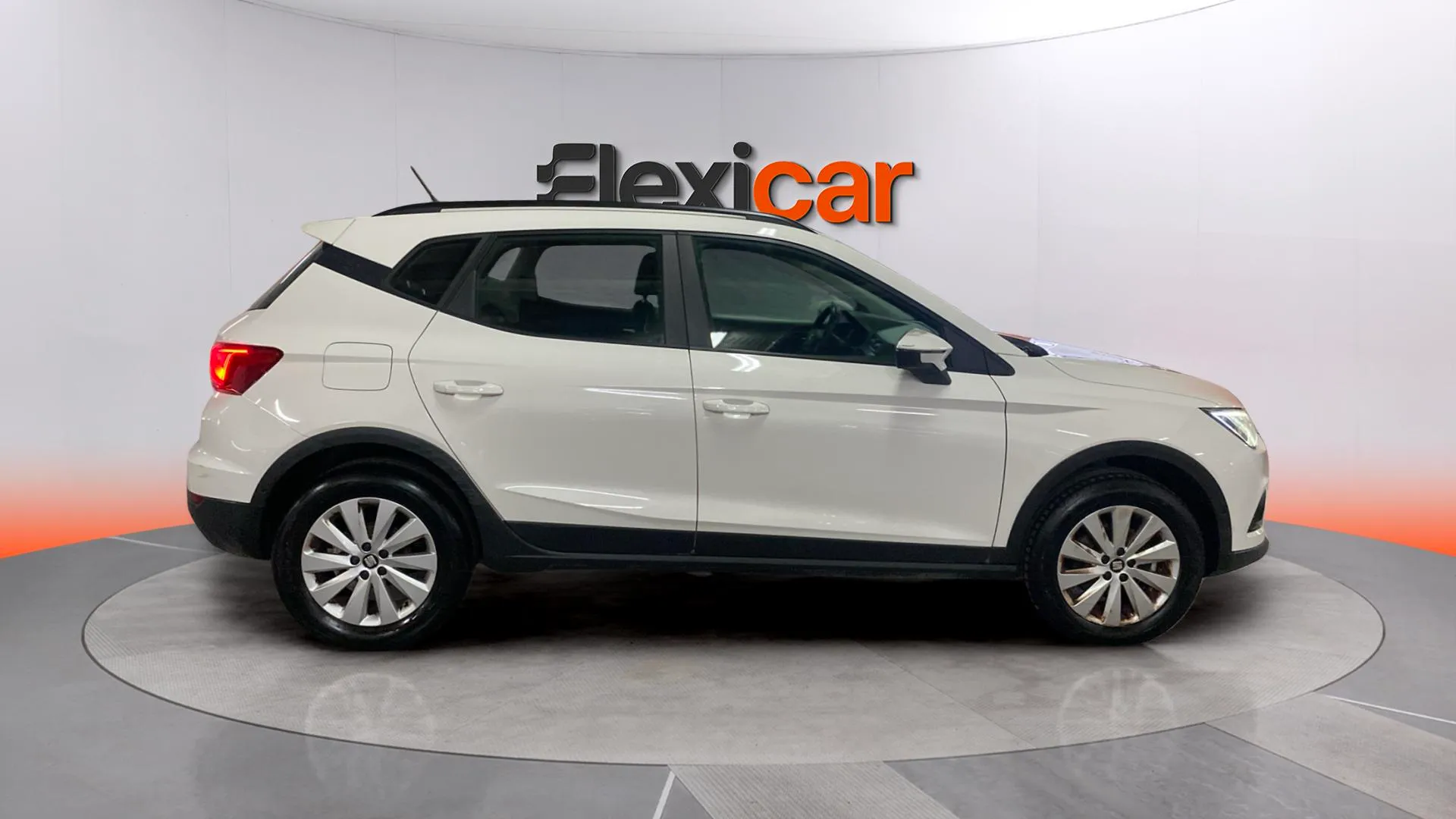 SEAT Arona 1.0 TSI Style Ecomotive - foto 7