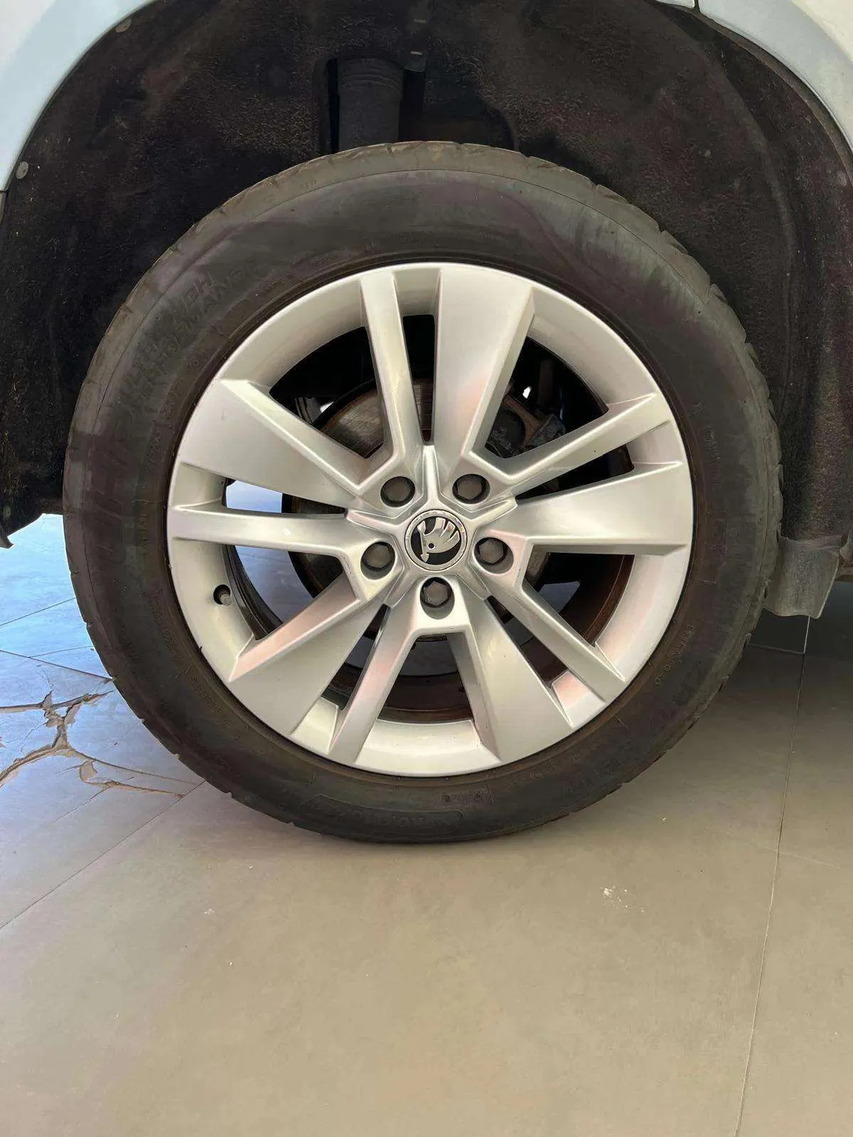 Škoda Karoq 1.0 TSI Ambition - foto 21