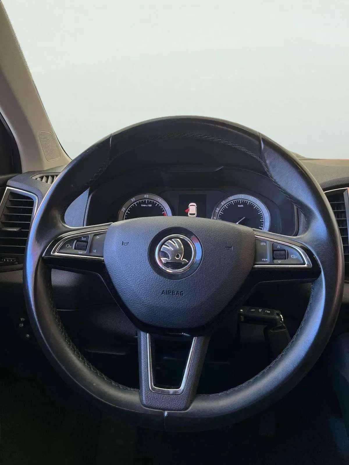 Škoda Karoq 1.0 TSI Ambition - foto 13