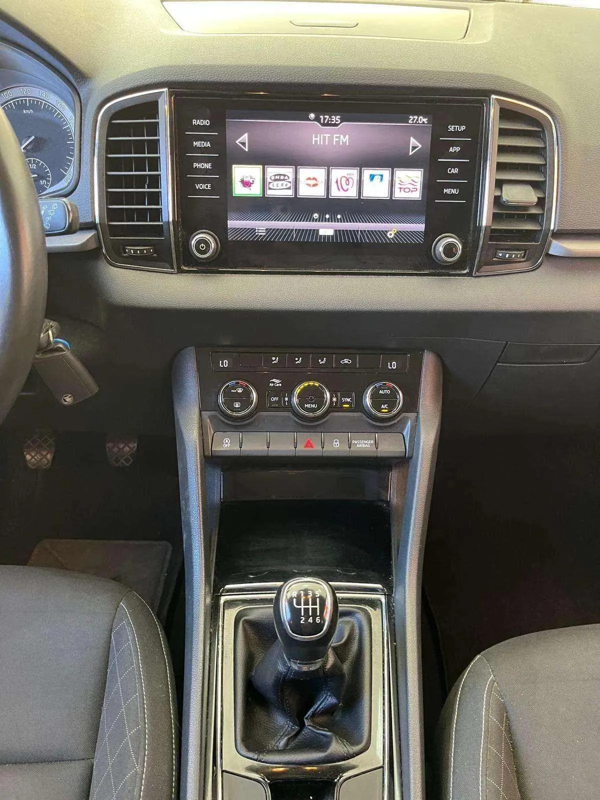 Škoda Karoq 1.0 TSI Ambition - foto 19