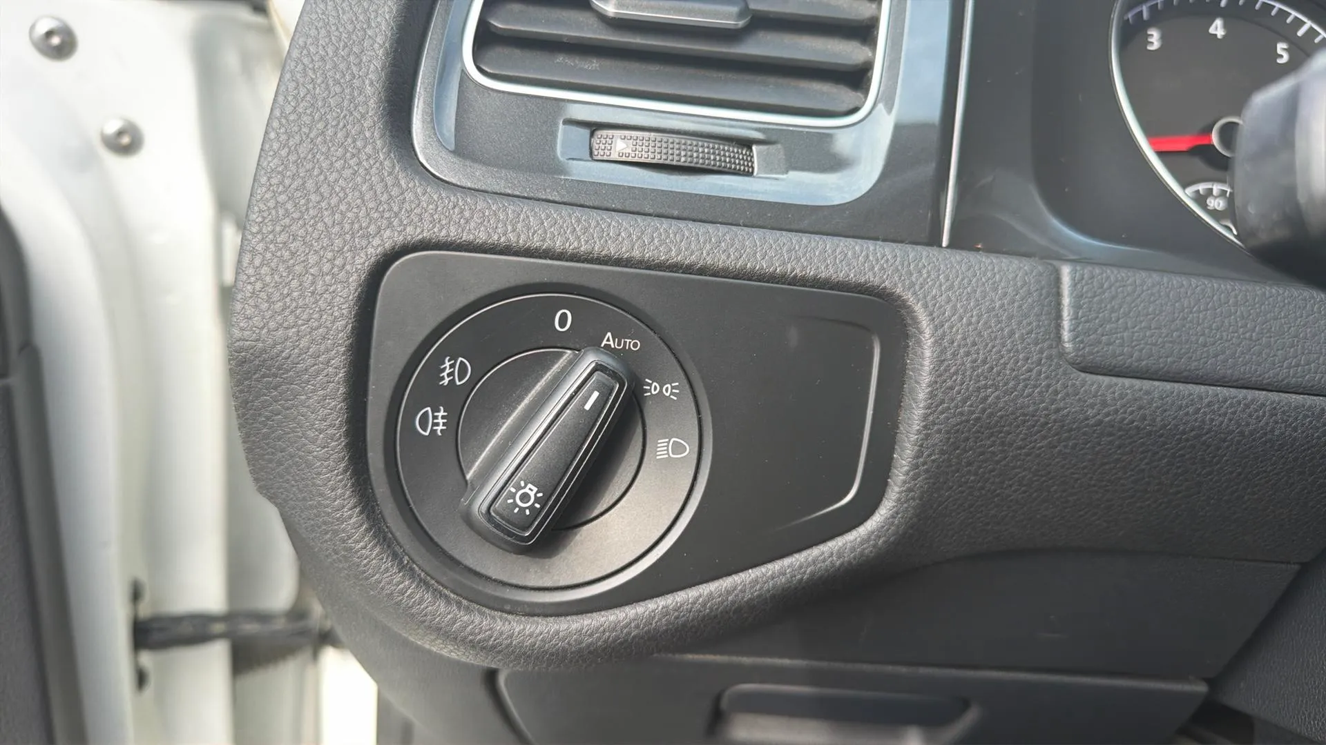 Volkswagen Golf Ready2Go 1.0 TSI - foto 18