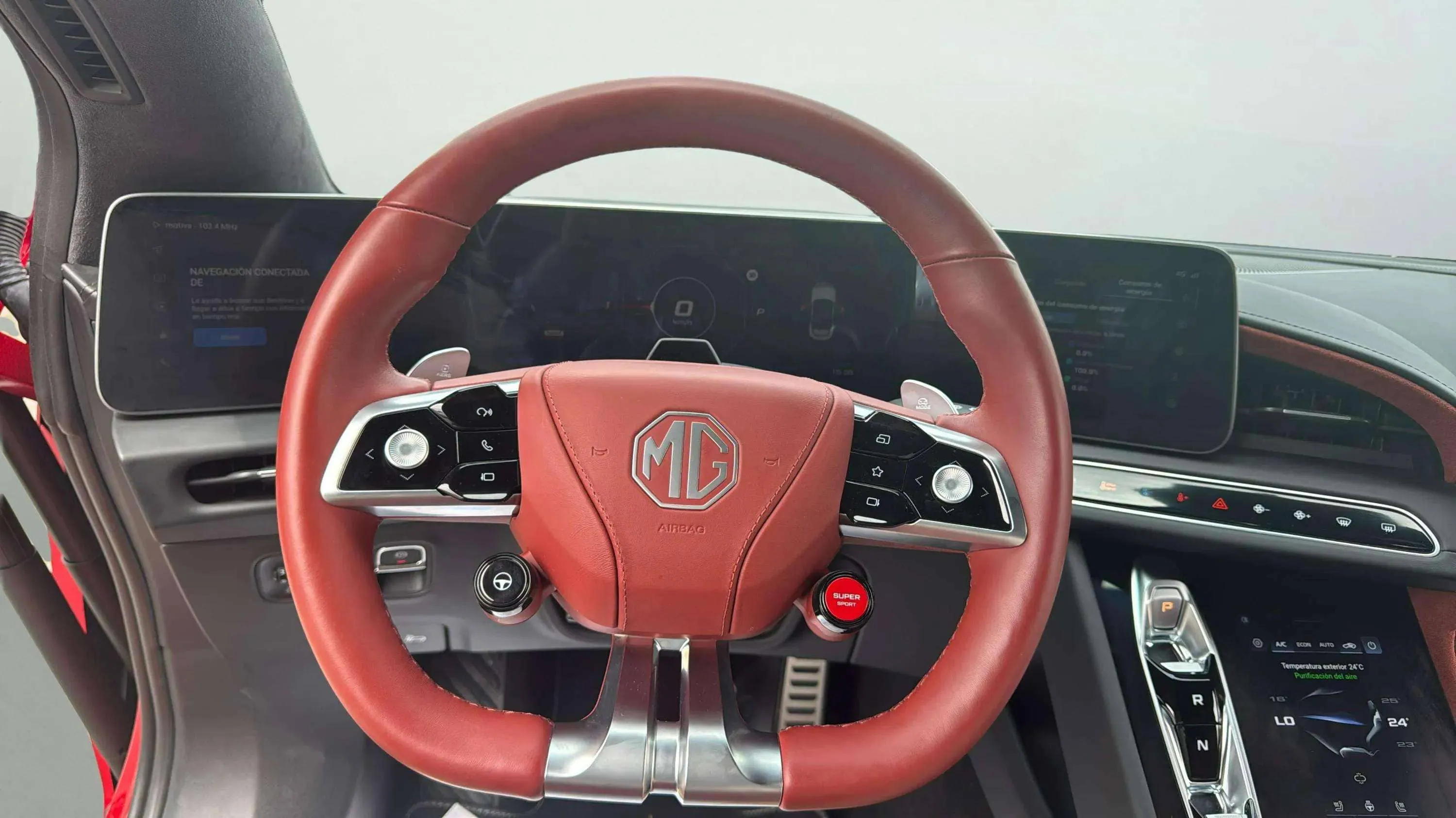 MG Cyberster GT Dual Motor - foto 11