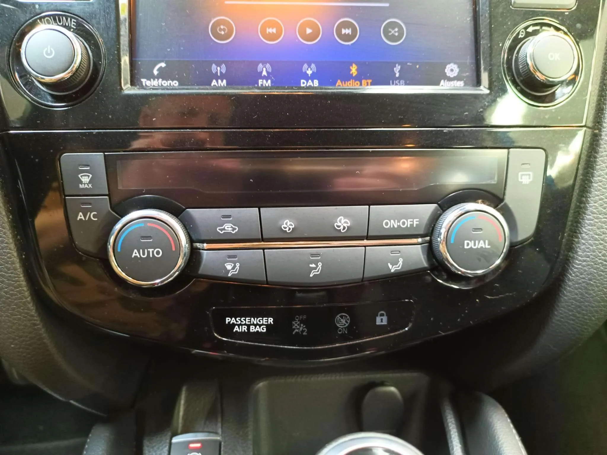 Nissan Qashqai DIG-T E6D DCT N-Connecta - foto 14
