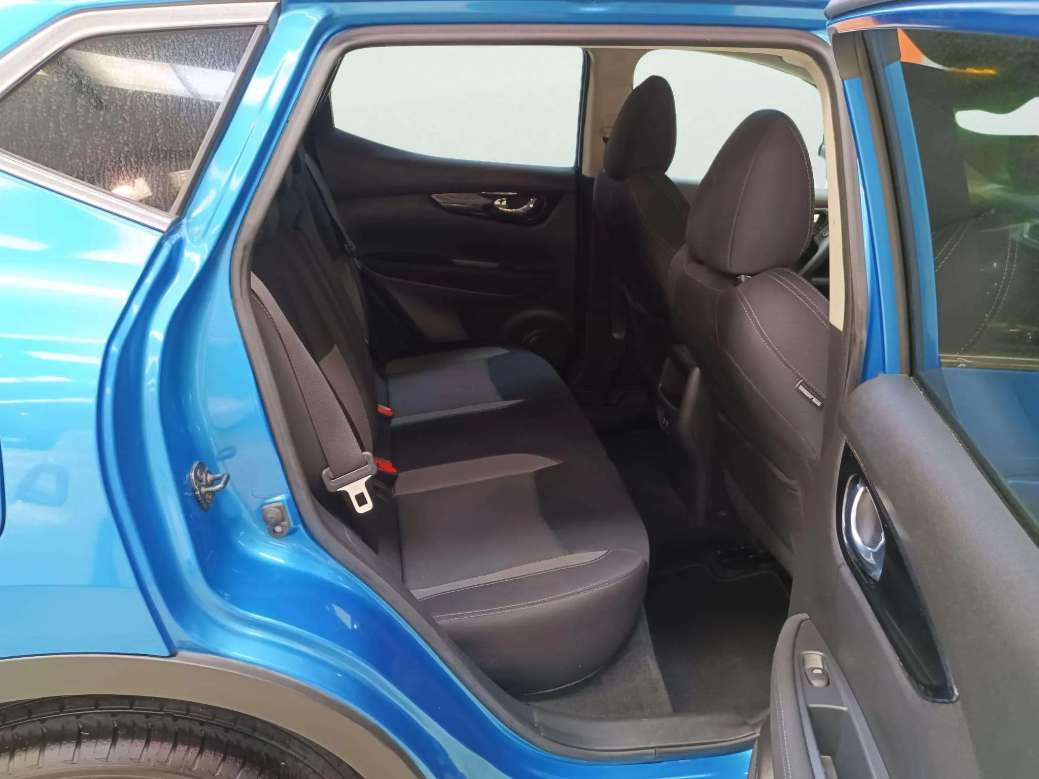 Nissan Qashqai DIG-T E6D DCT N-Connecta - foto 9