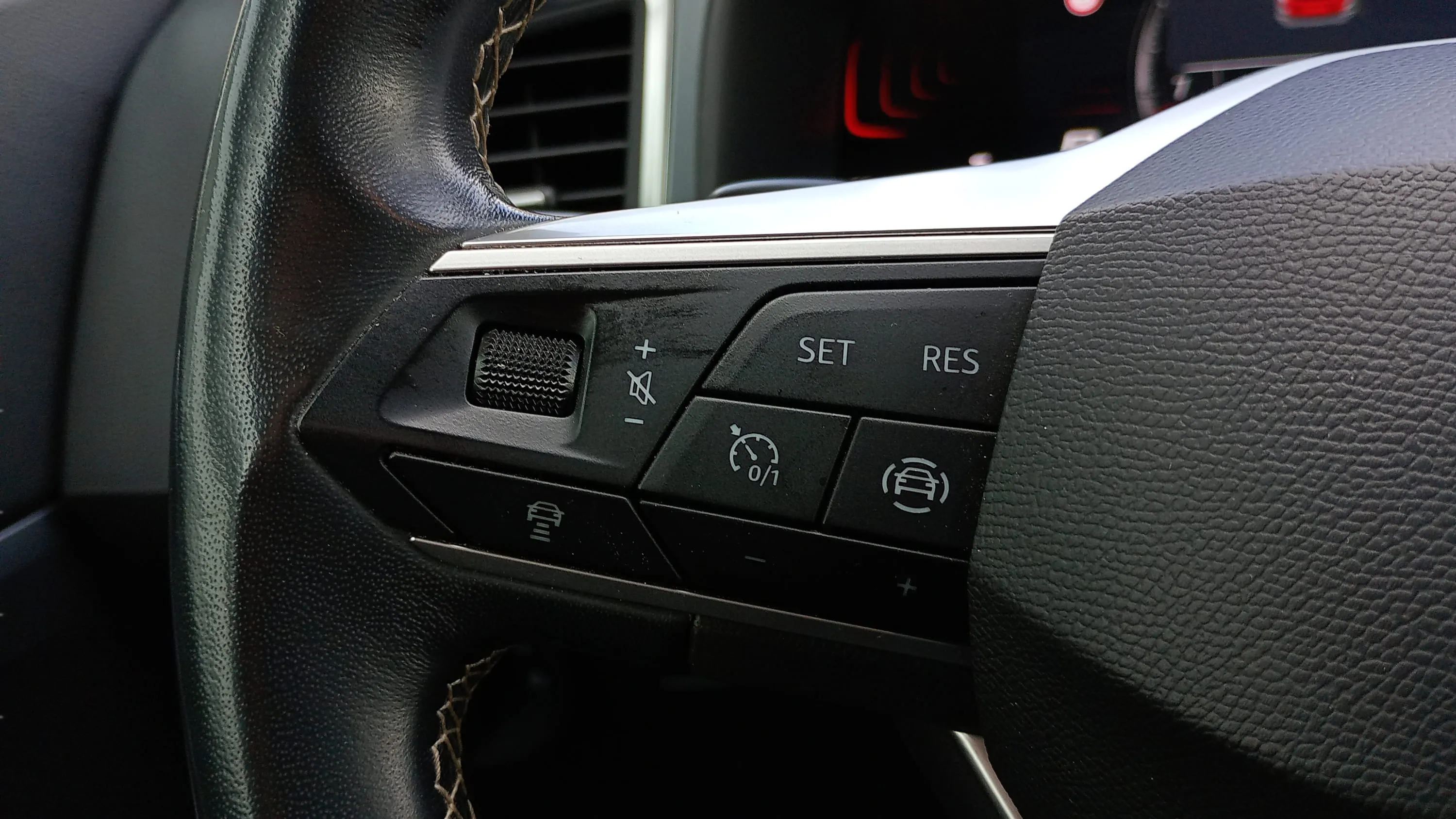 SEAT Ateca 1.5 TSI DSG FR XL - foto 9