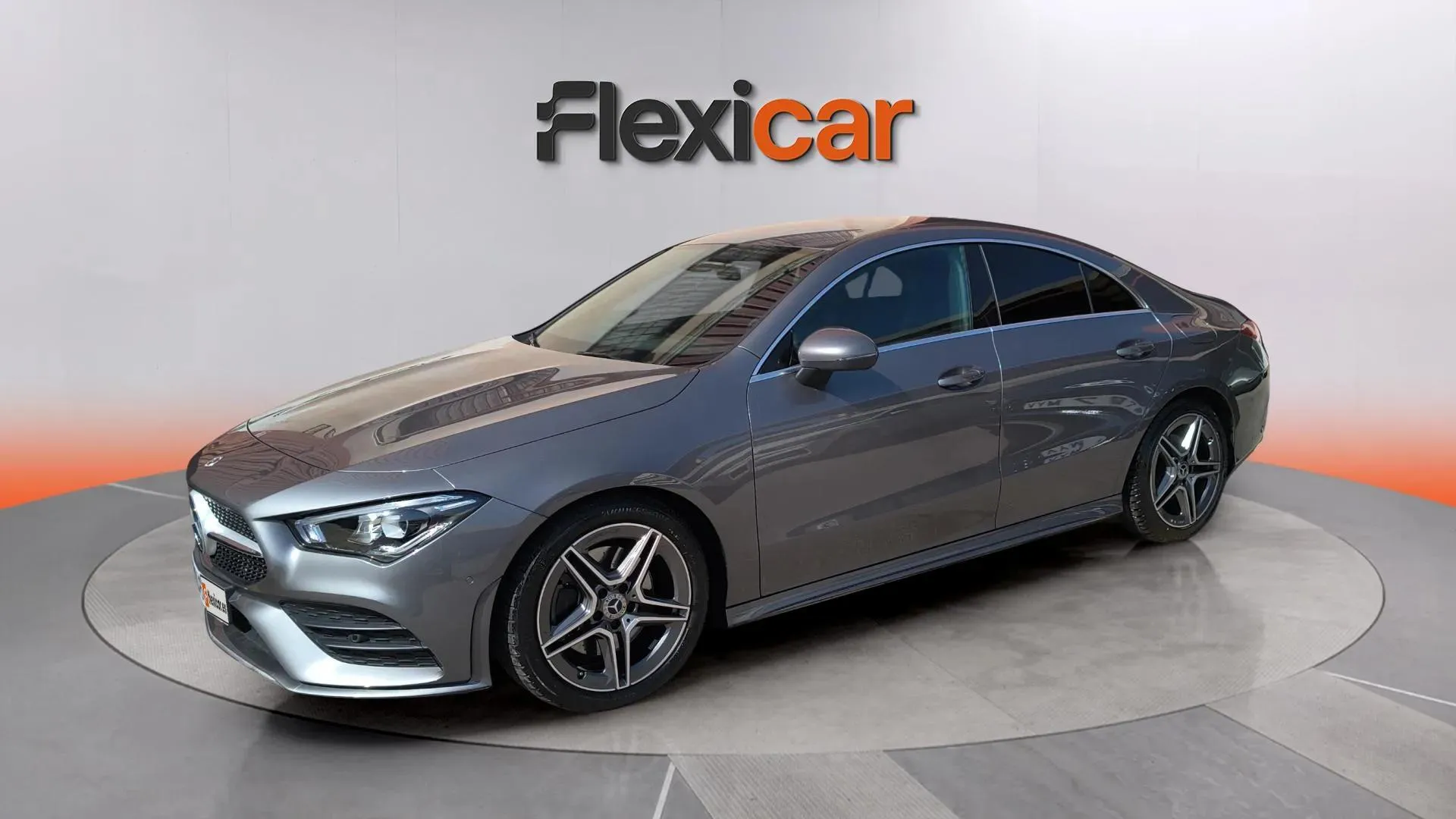 Mercedes-Benz CLA 200 - foto 3