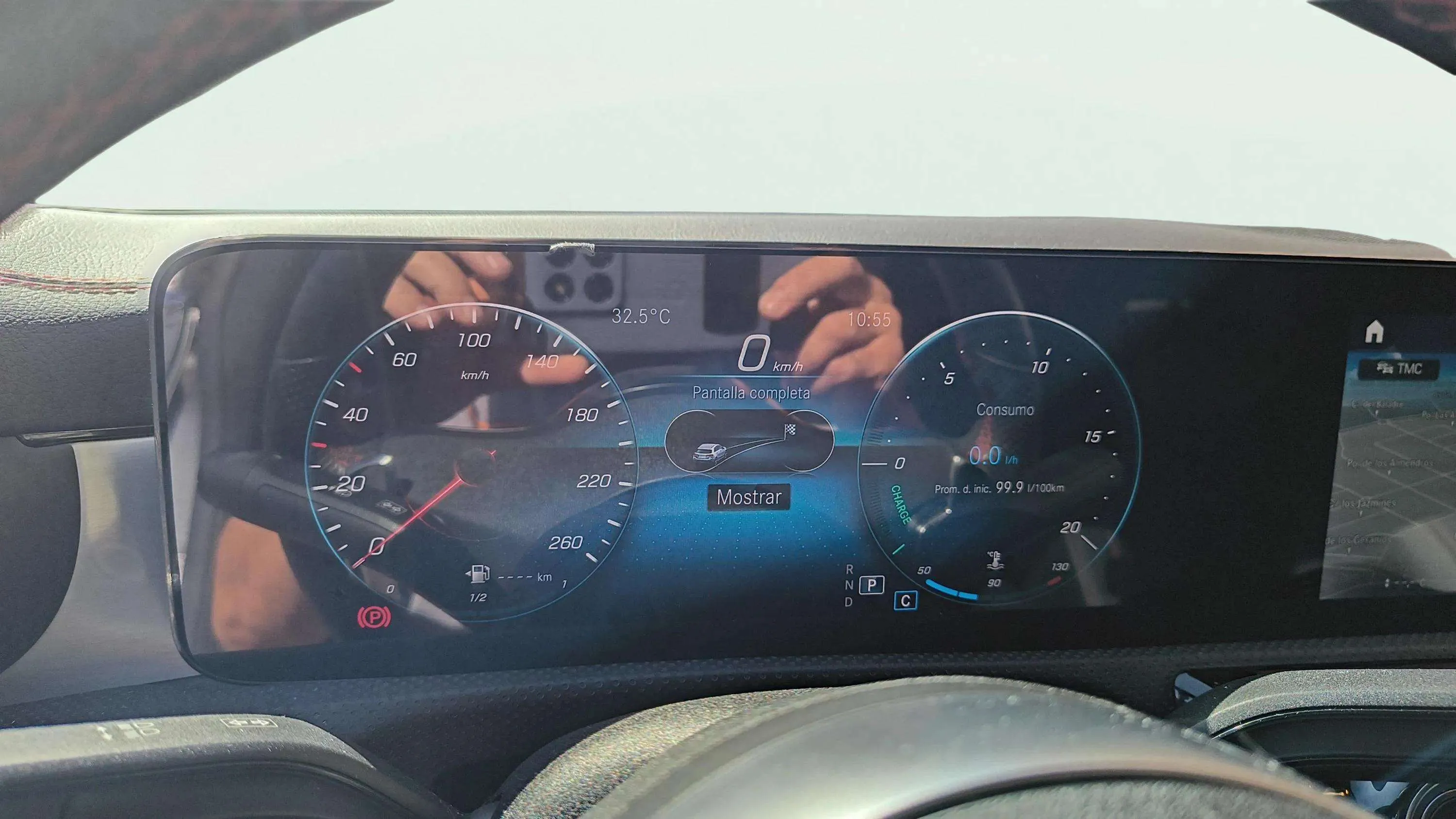 Mercedes-Benz CLA 200 - foto 18