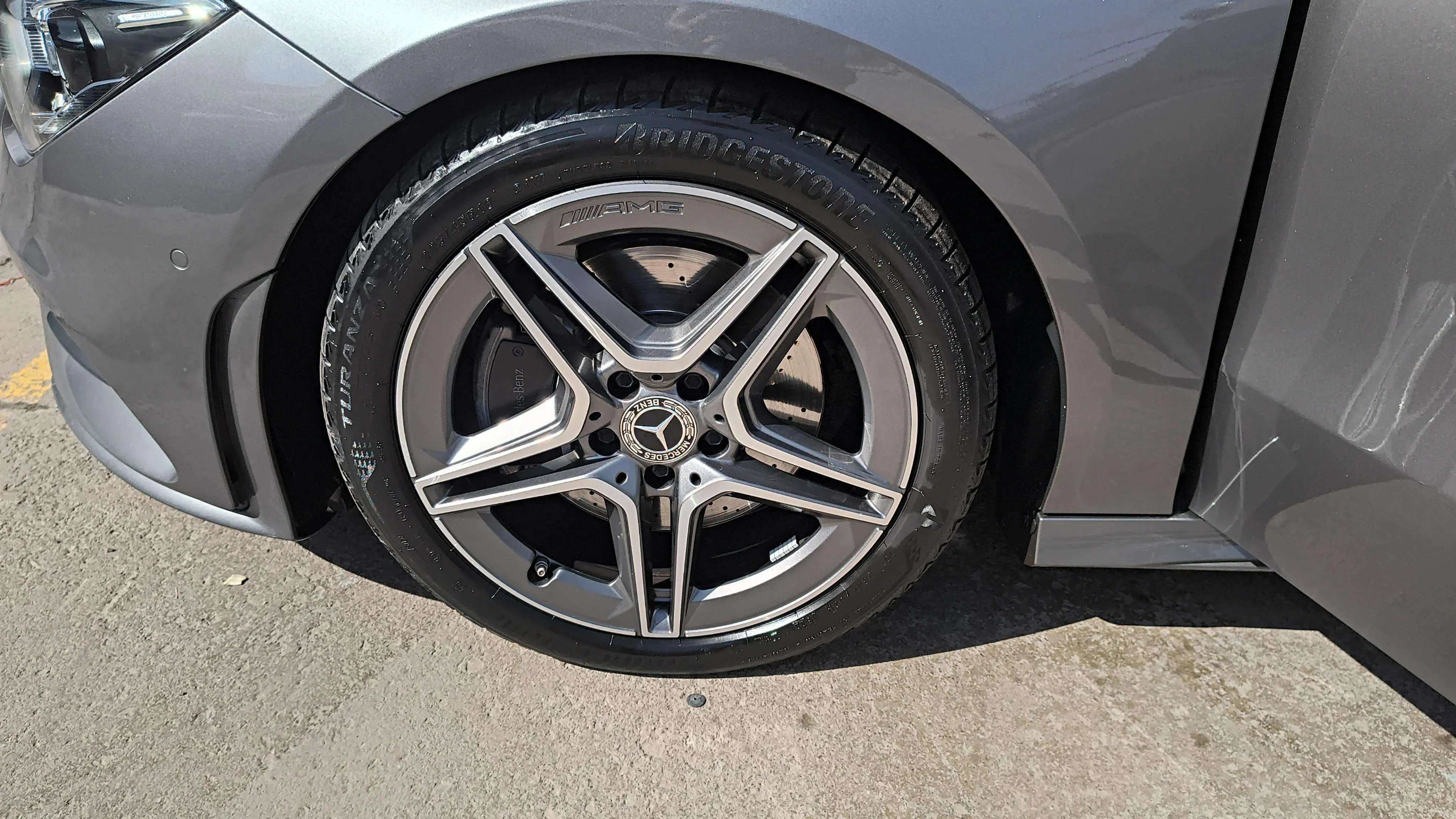 Mercedes-Benz CLA 200 - foto 12