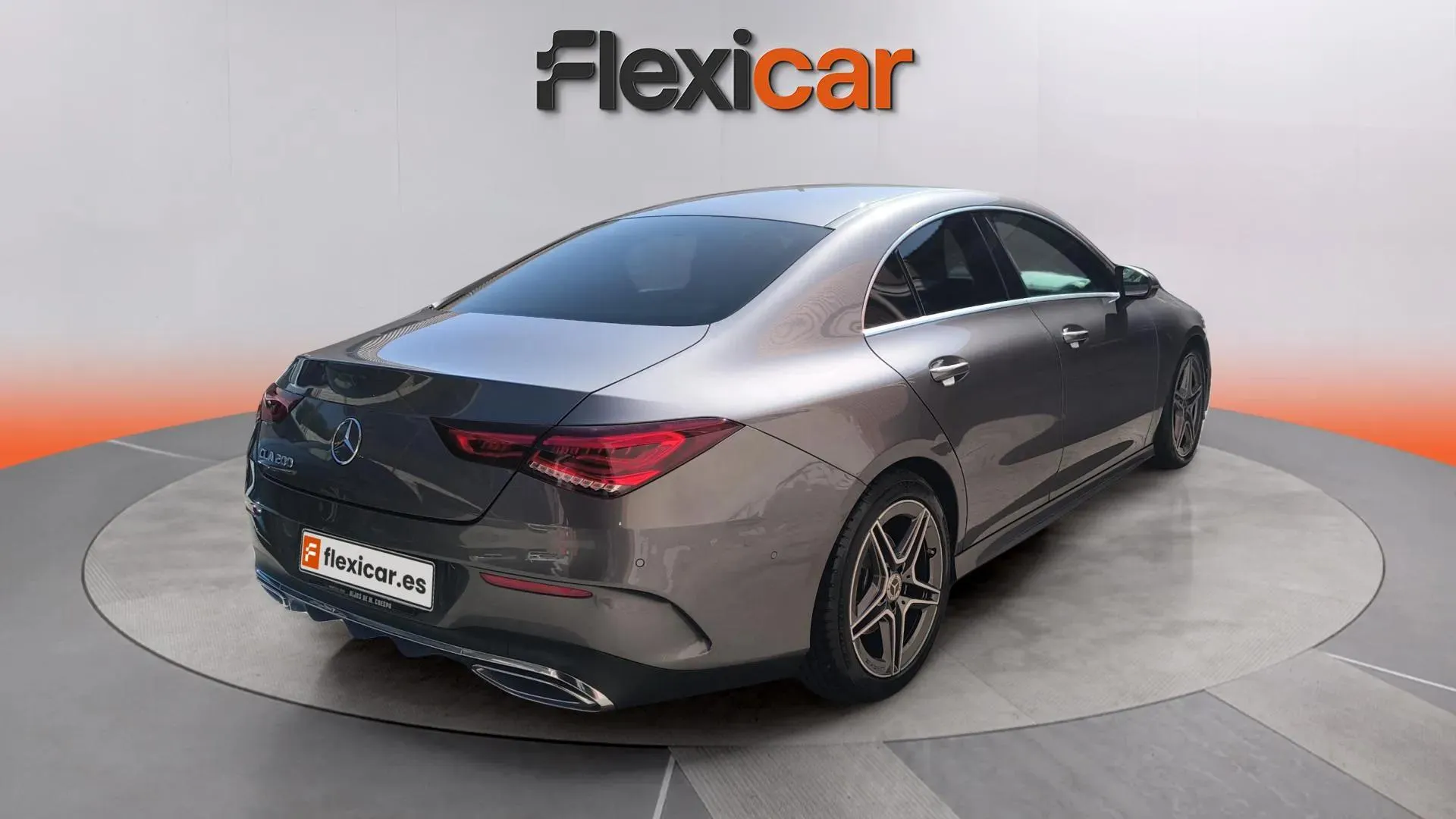 Mercedes-Benz CLA 200 - foto 6