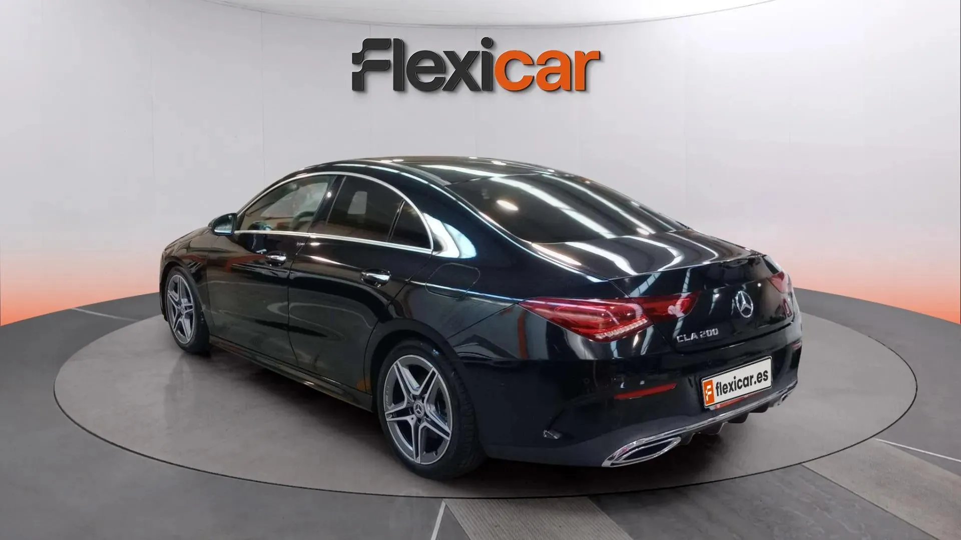 Mercedes-Benz CLA 200 - foto 6