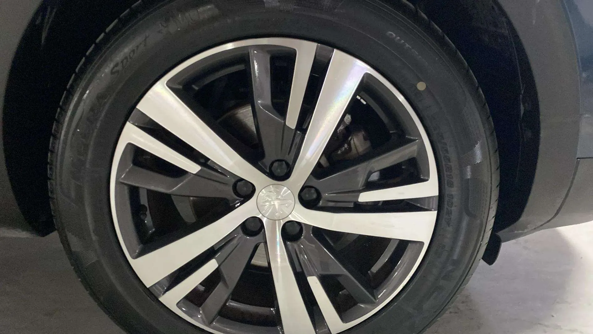 Peugeot 3008 1.2 PureTech Allure Pack - foto 30