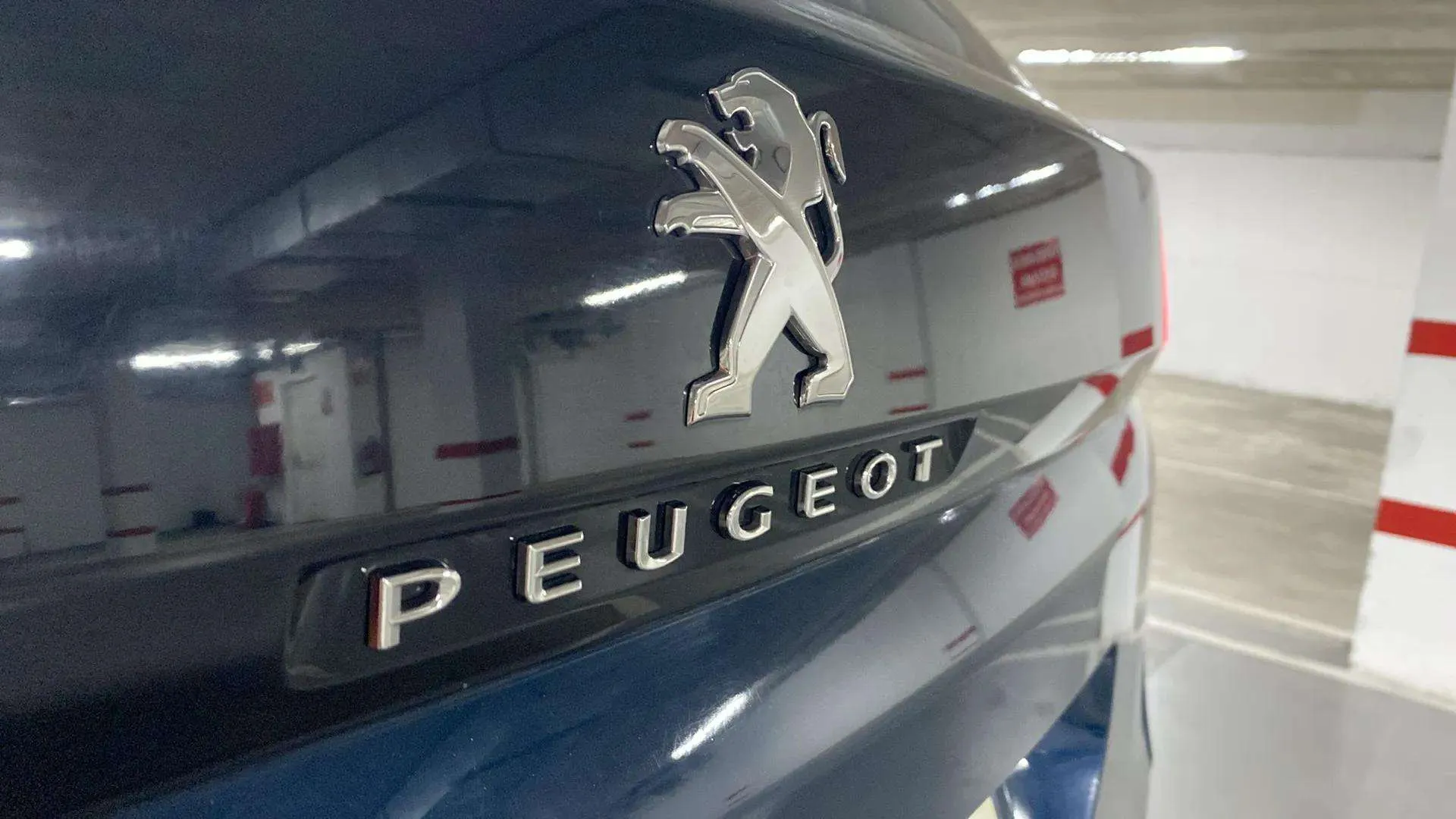 Peugeot 3008 1.2 PureTech Allure Pack - foto 32