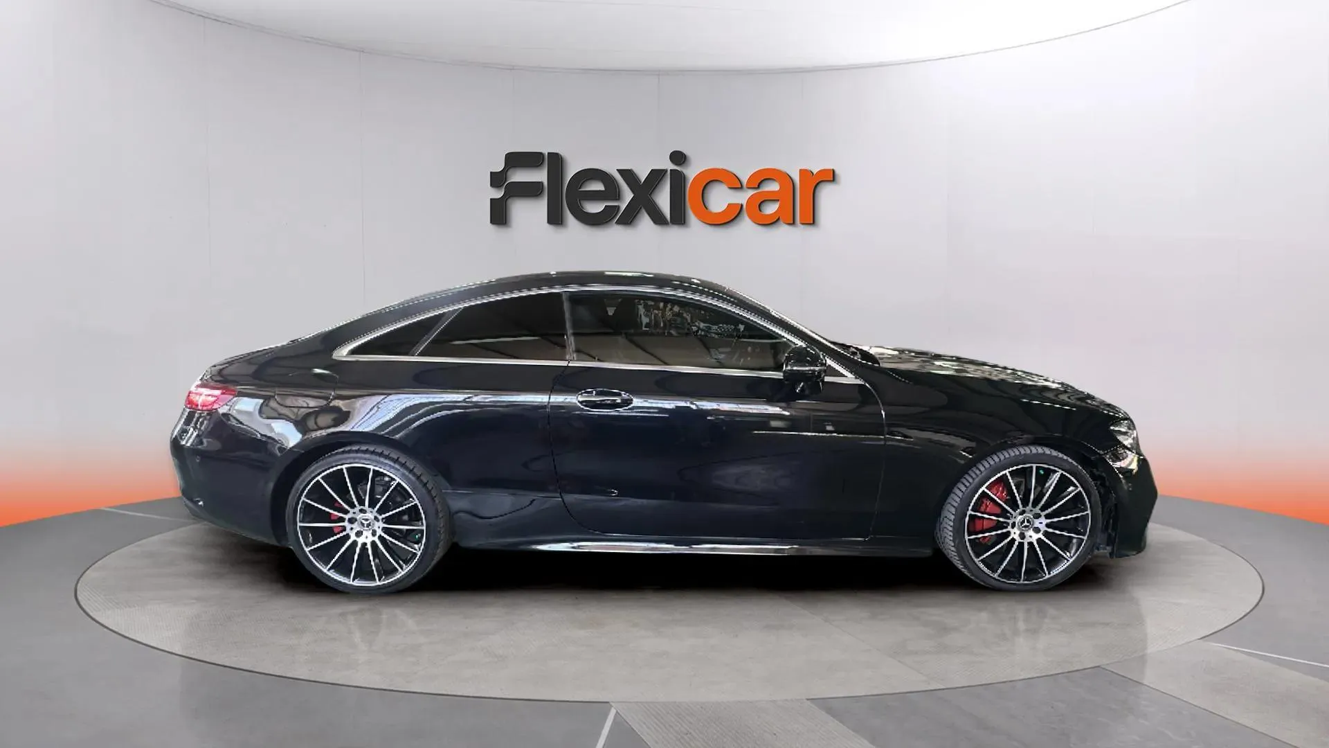 Mercedes-Benz Clase E Coupé E 220 d - foto 8