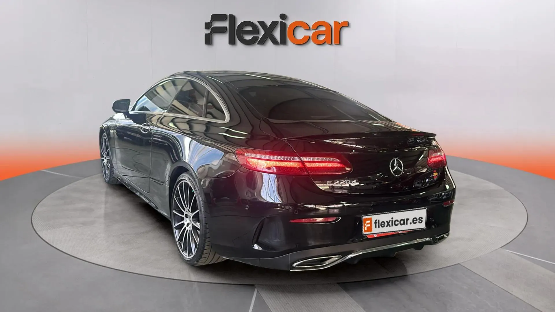 Mercedes-Benz Clase E Coupé E 220 d - foto 5