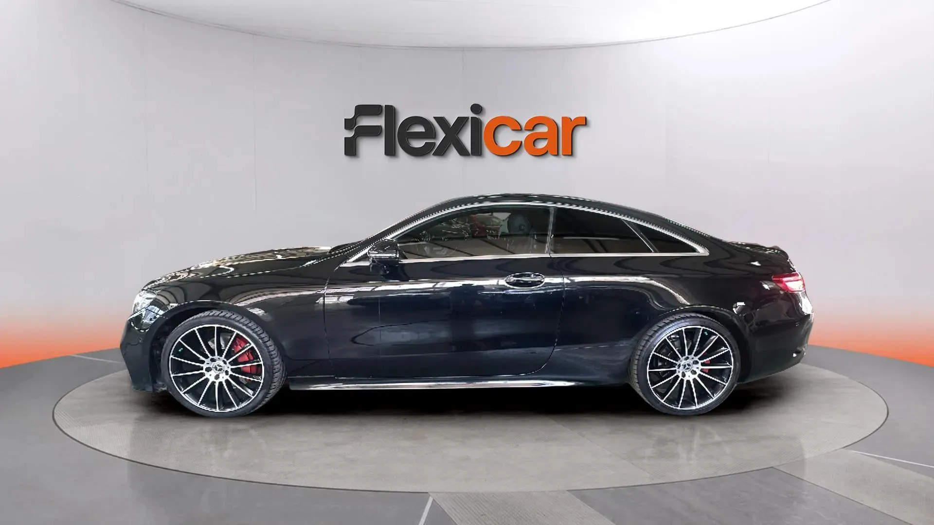 Mercedes-Benz Clase E Coupé E 220 d - foto 4