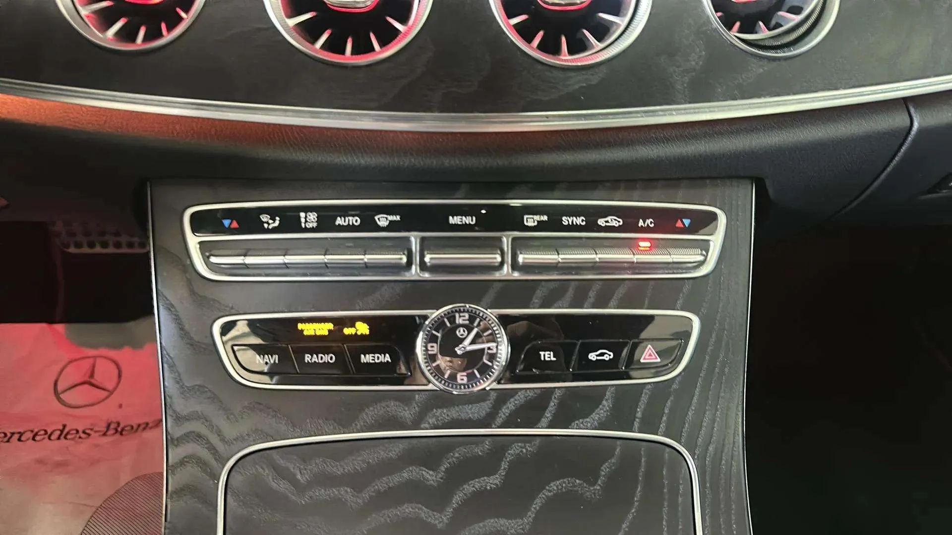 Mercedes-Benz Clase E Coupé E 220 d - foto 14