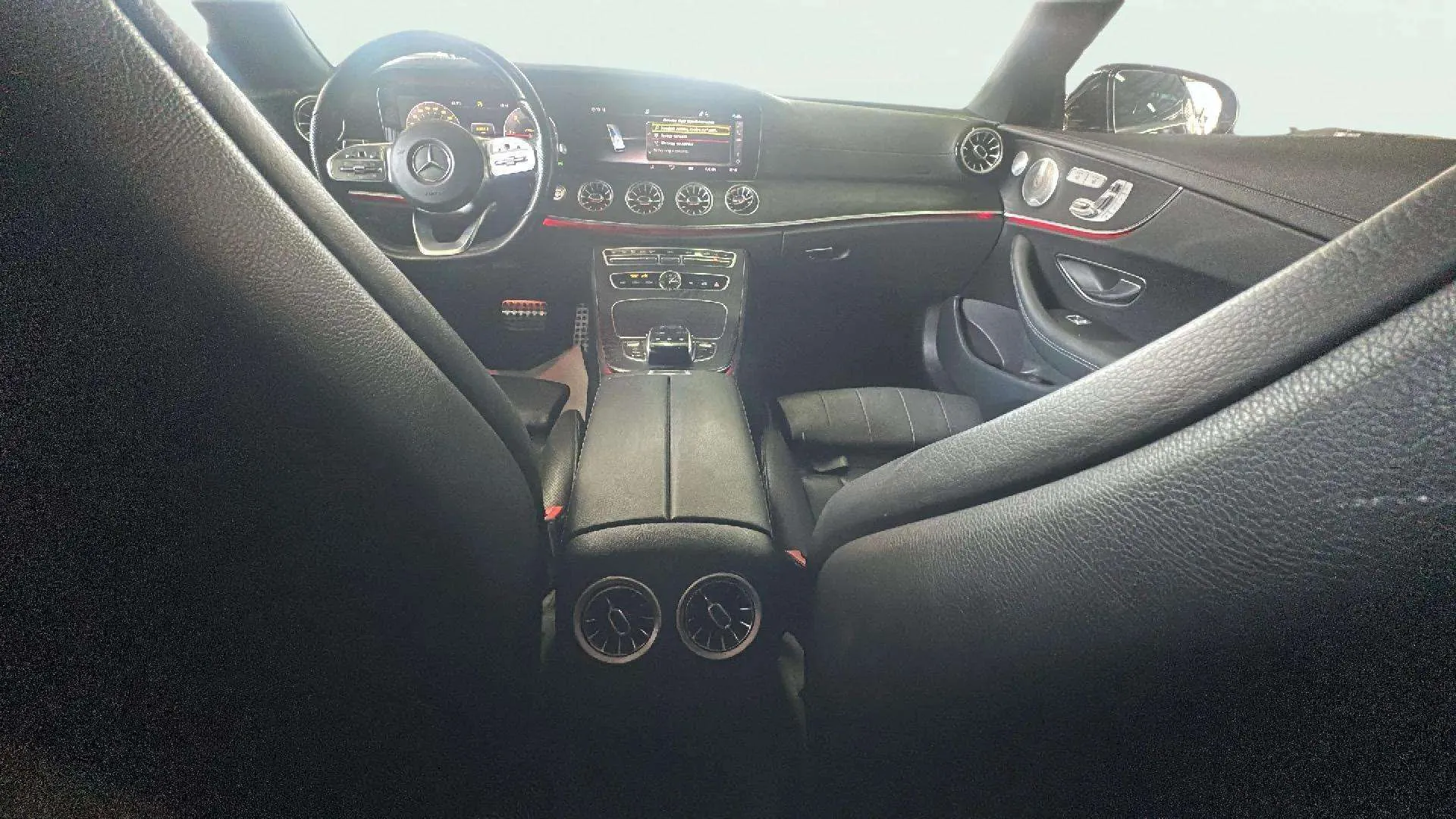 Mercedes-Benz Clase E Coupé E 220 d - foto 16