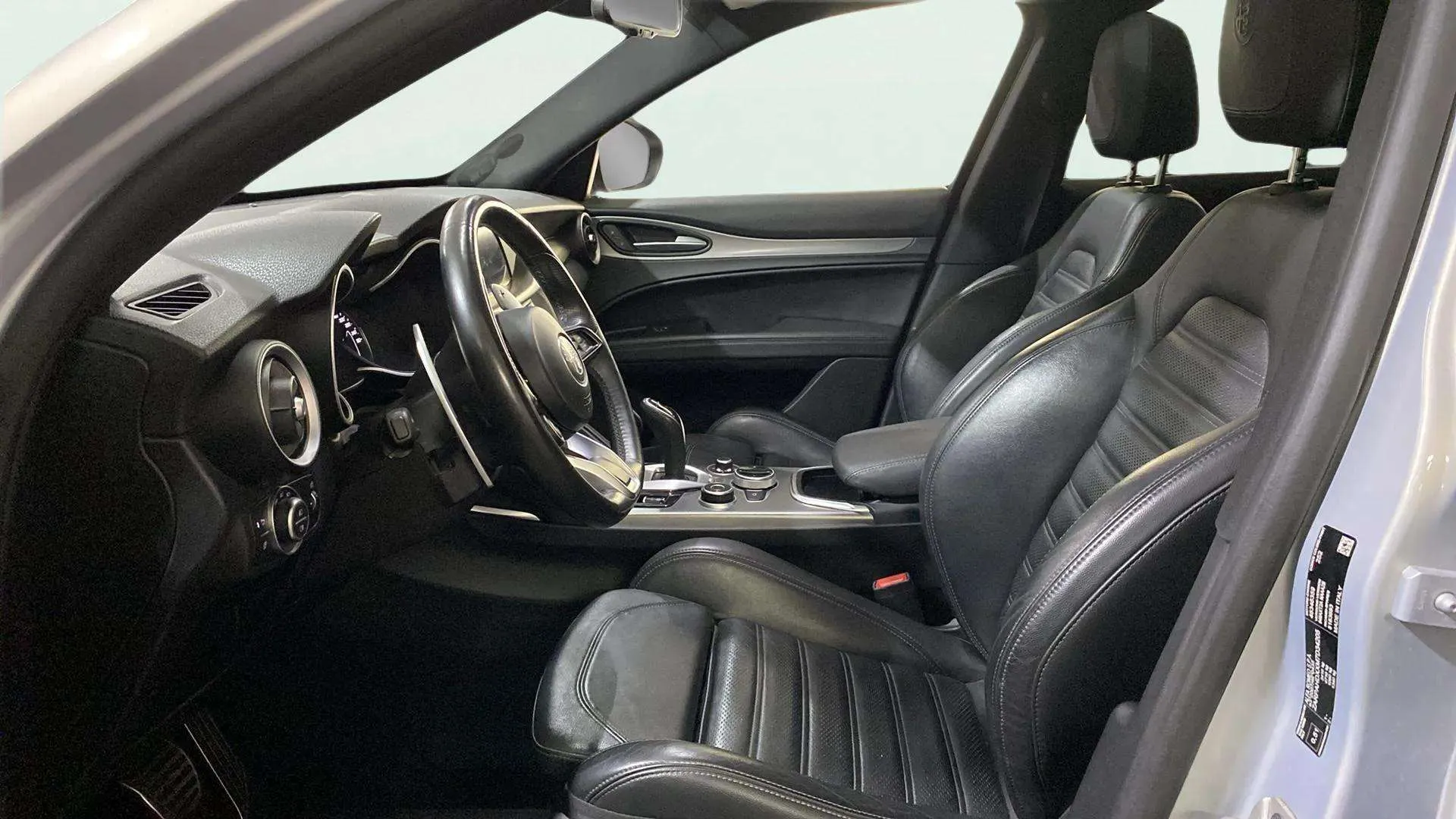 Alfa Romeo Stelvio 2.2 Diésel Competizione Q4 - foto 7