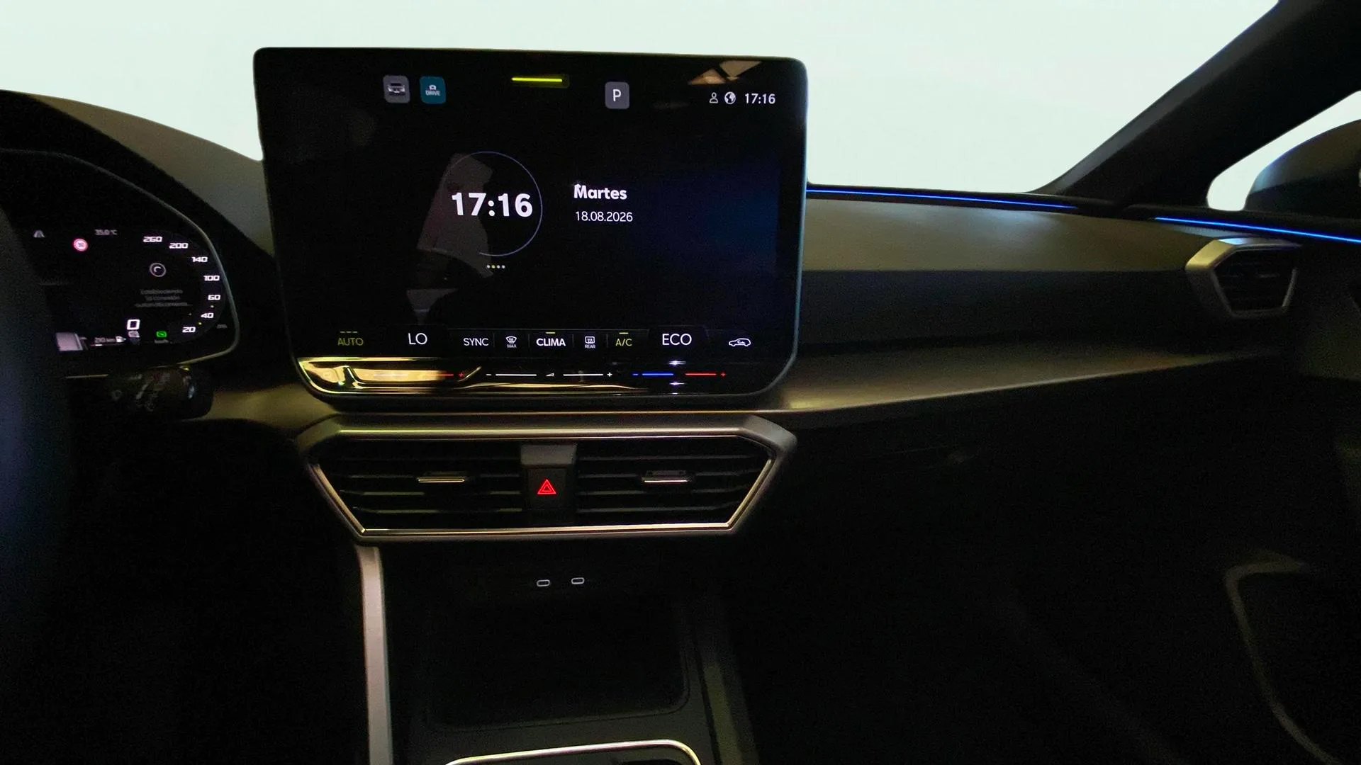SEAT León SP 1.5 TSI e-Hybrid DSG-6 FR XL - foto 26