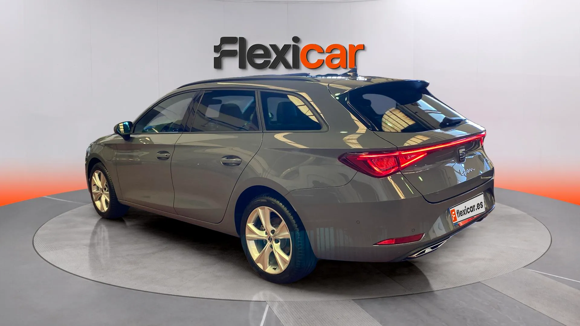 SEAT León SP 1.5 TSI e-Hybrid DSG-6 FR XL - foto 5