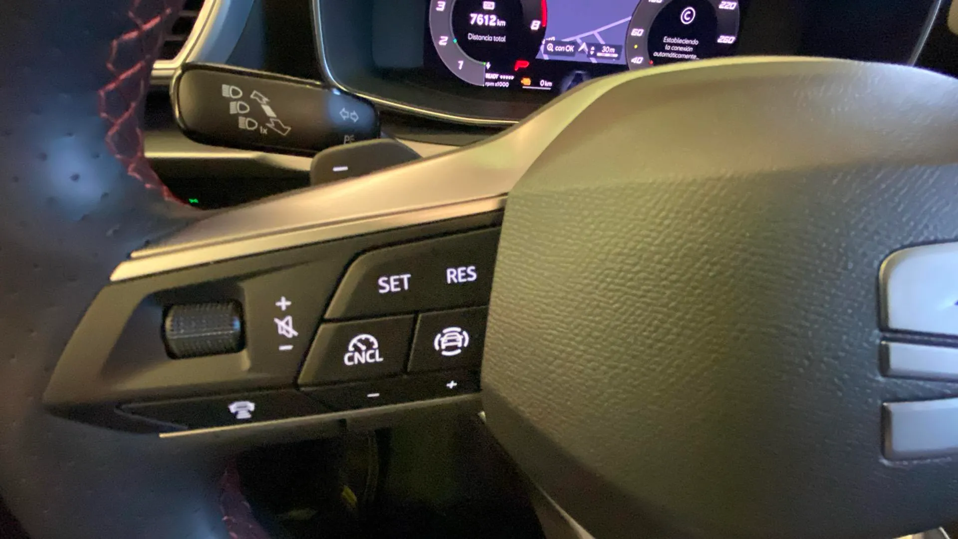 SEAT León SP 1.5 TSI e-Hybrid DSG-6 FR XL - foto 21