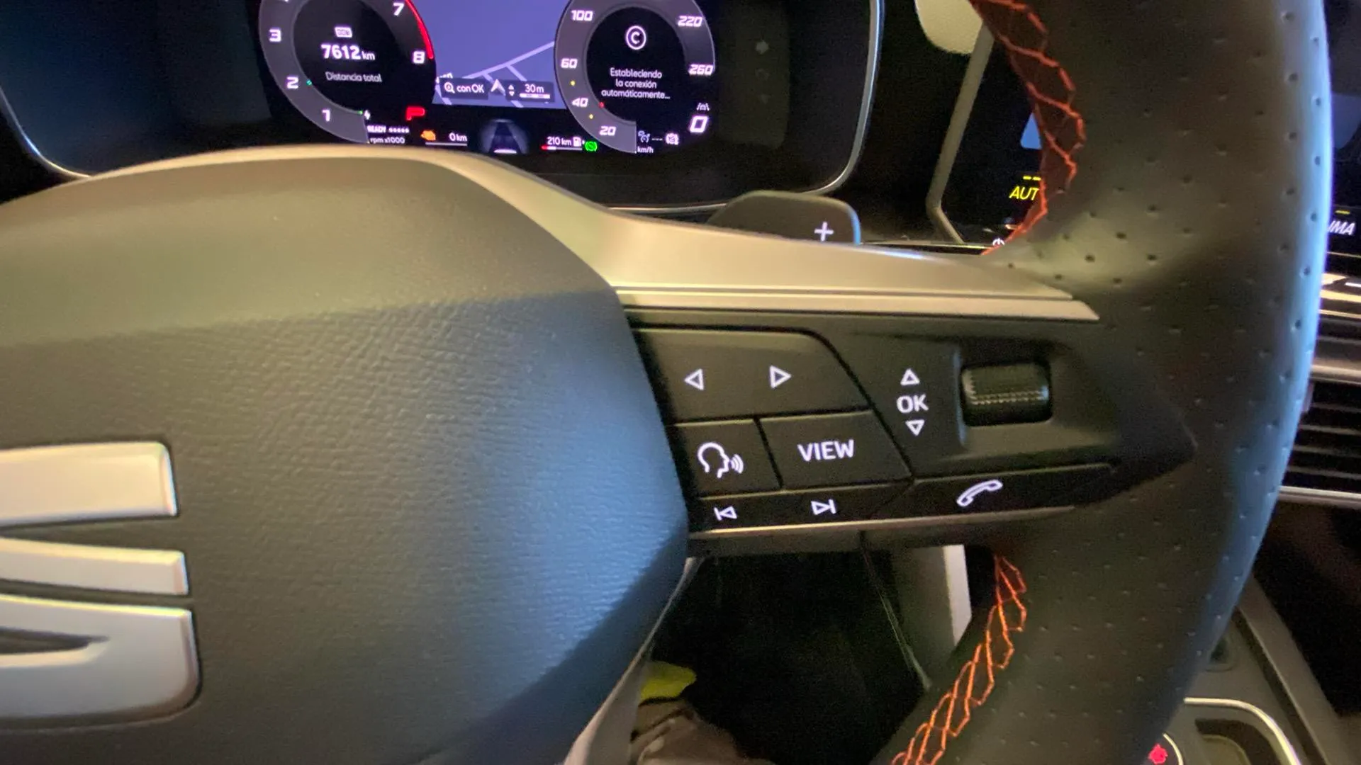 SEAT León SP 1.5 TSI e-Hybrid DSG-6 FR XL - foto 22
