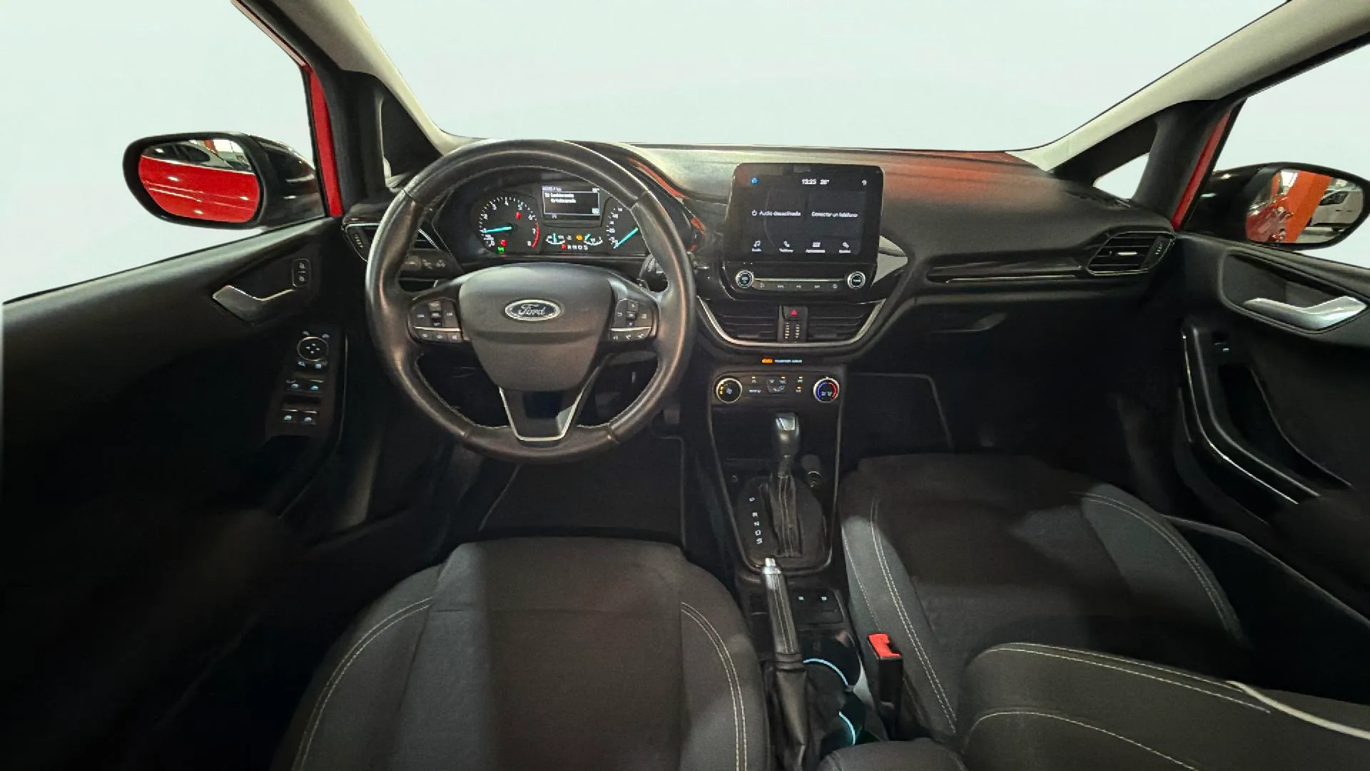 Ford Fiesta 1.0 EcoBoost Vignale Aut - foto 17