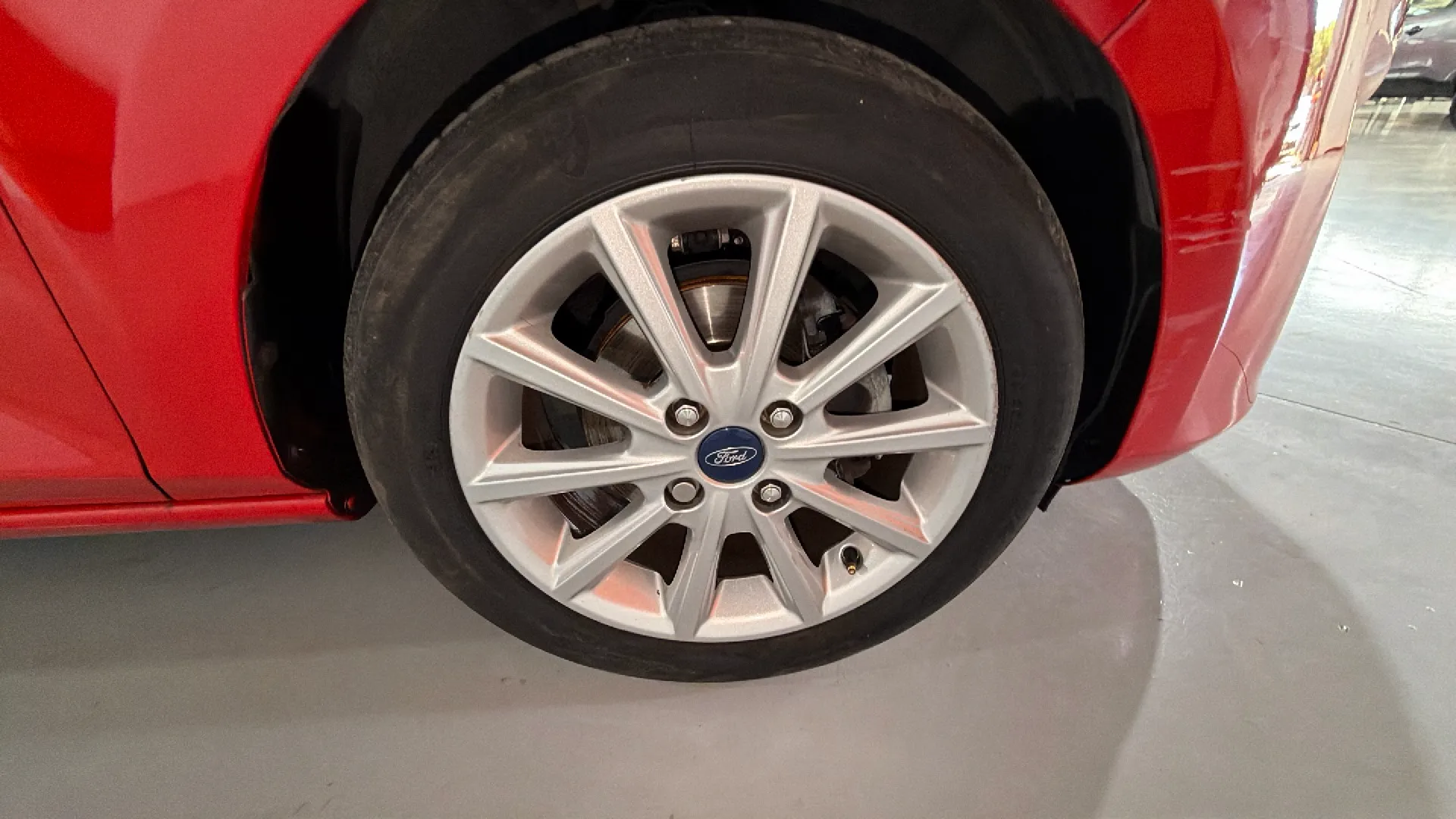 Ford Fiesta 1.0 EcoBoost Vignale Aut - foto 27