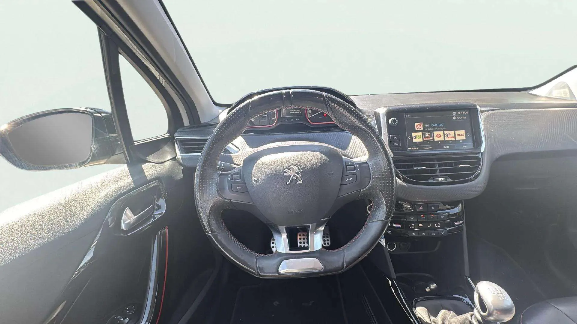 Peugeot 2008 GT Line 1.6 BlueHDi - foto 11