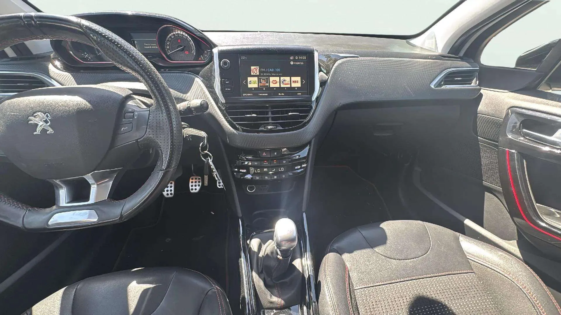 Peugeot 2008 GT Line 1.6 BlueHDi - foto 10