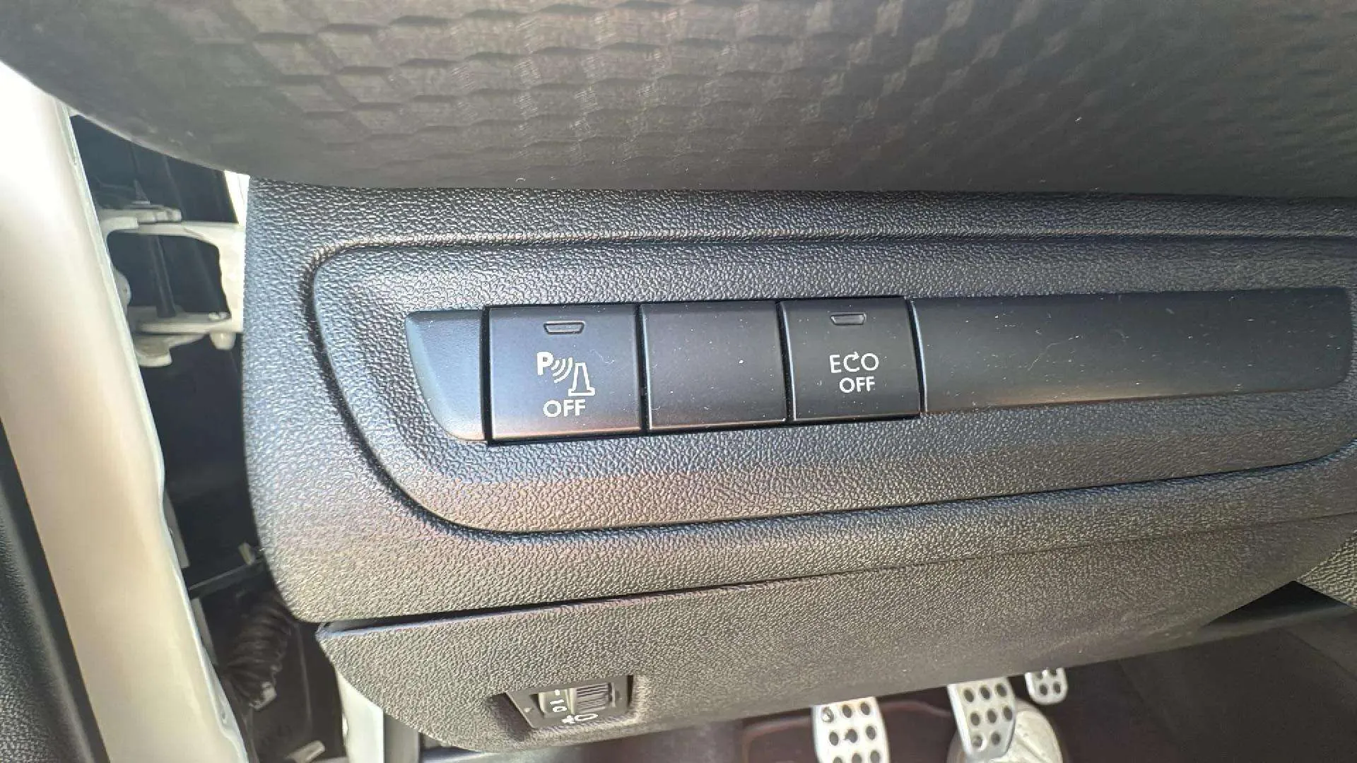 Peugeot 2008 GT Line 1.6 BlueHDi - foto 23