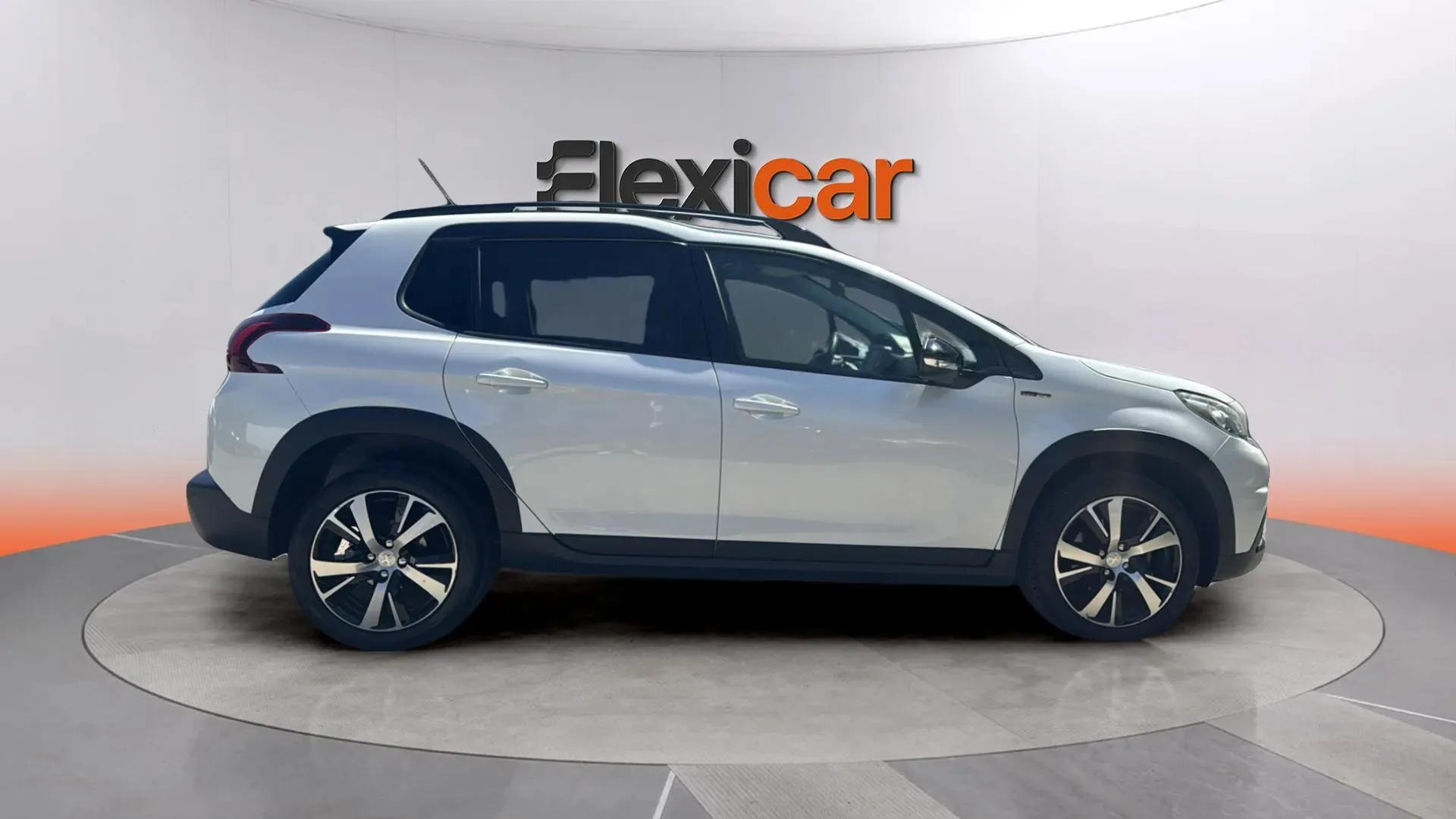 Peugeot 2008 GT Line 1.6 BlueHDi - foto 8