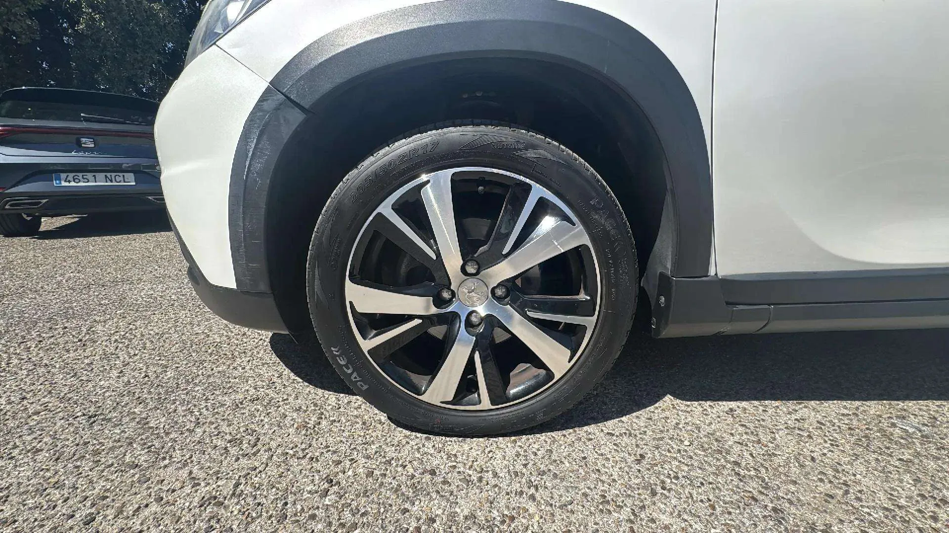 Peugeot 2008 GT Line 1.6 BlueHDi - foto 24