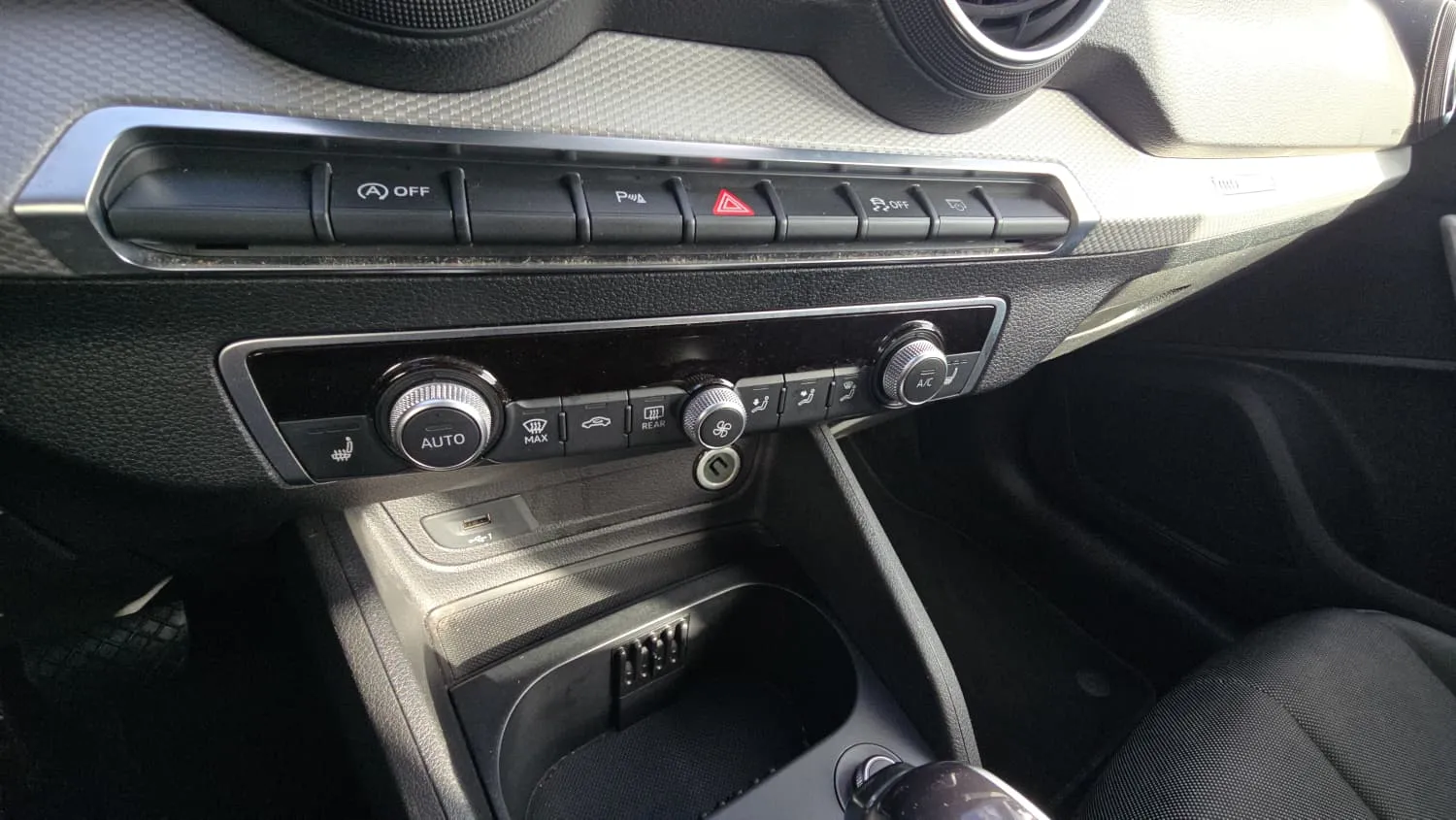 Audi Q2 Advanced 35 TFSI S tronic - foto 15