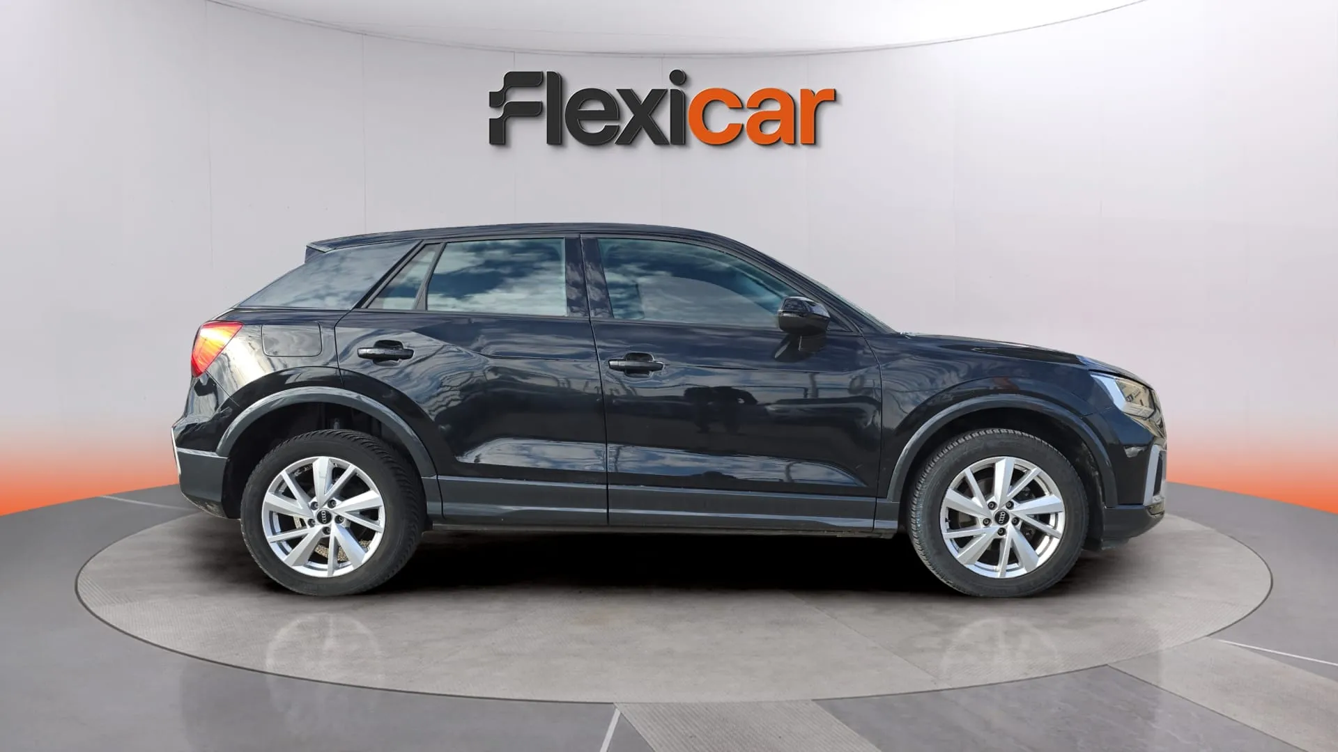 Audi Q2 Advanced 35 TFSI S tronic - foto 5
