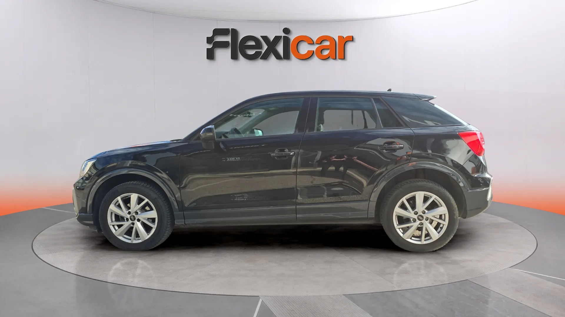 Audi Q2 Advanced 35 TFSI S tronic - foto 3