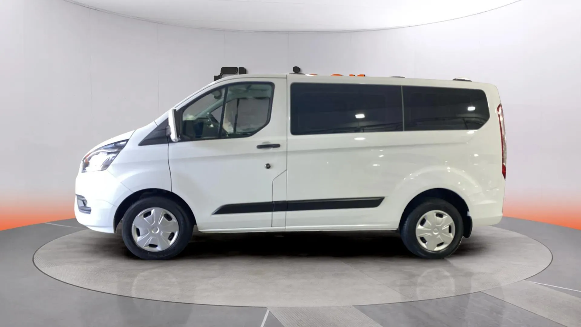Ford Transit Custom Komb 2.0 TDCi 320 L1 Ambiente MHEV - foto 3