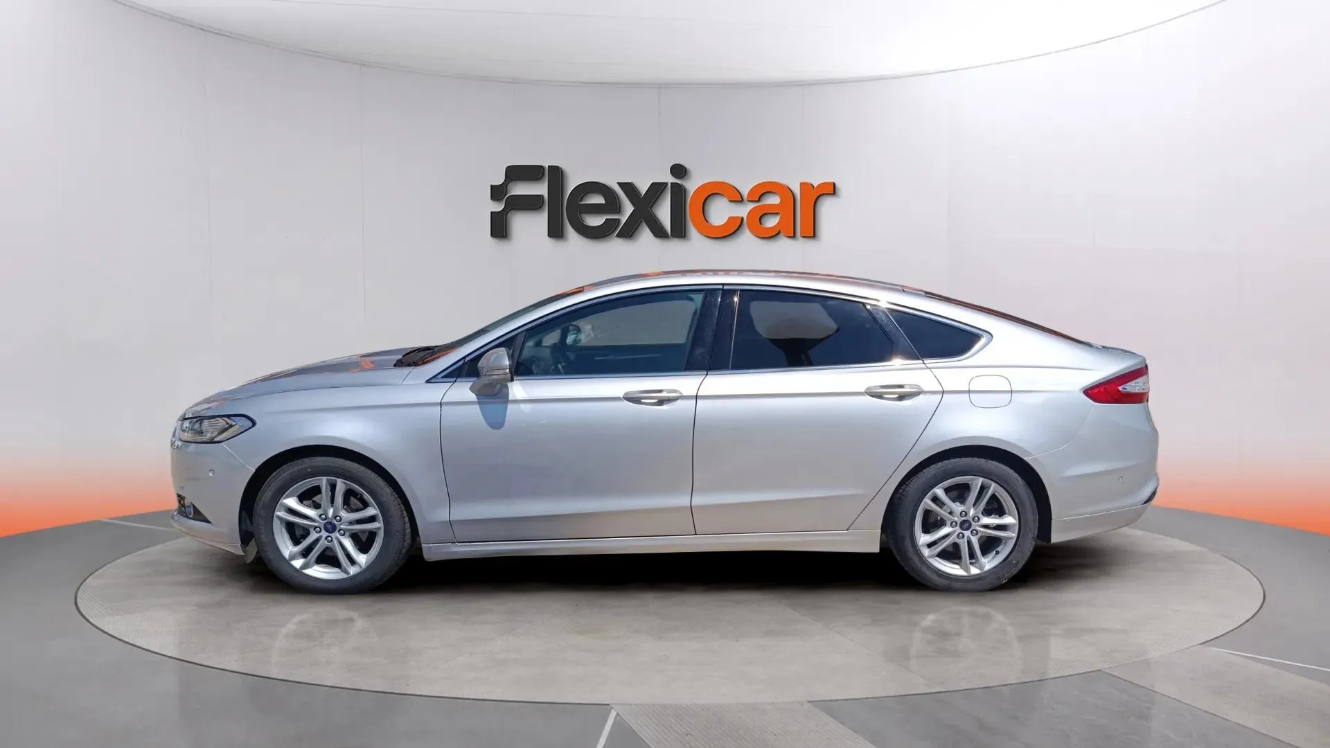 Ford Mondeo 1.5 EcoBoost Titanium - foto 8